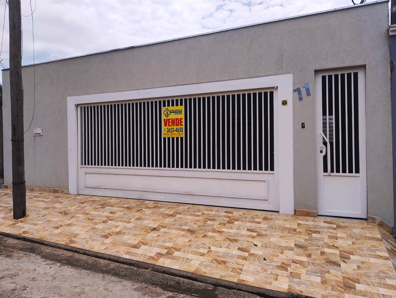 ÓTIMA CASA NO BAIRRO MONREAL