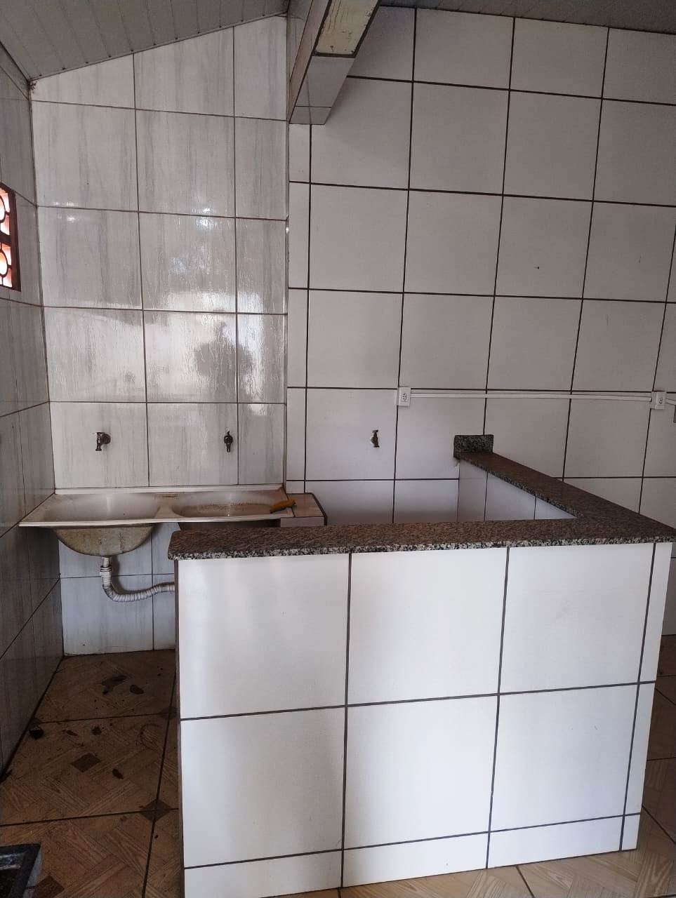 ÓTIMA CASA NO BAIRRO MONREAL