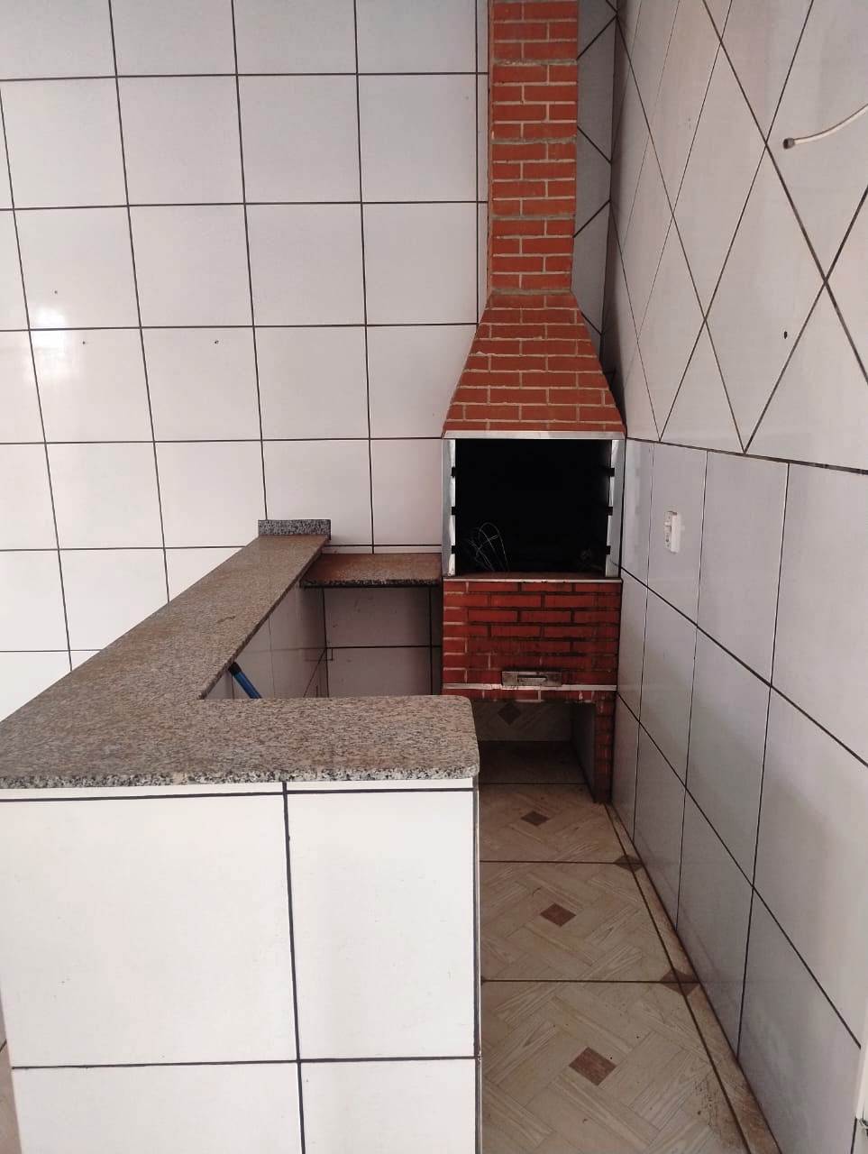 ÓTIMA CASA NO BAIRRO MONREAL