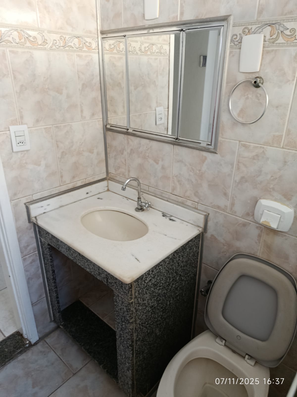 Rua Vinte e Cinco de Outubro,147 - Vila Fátima