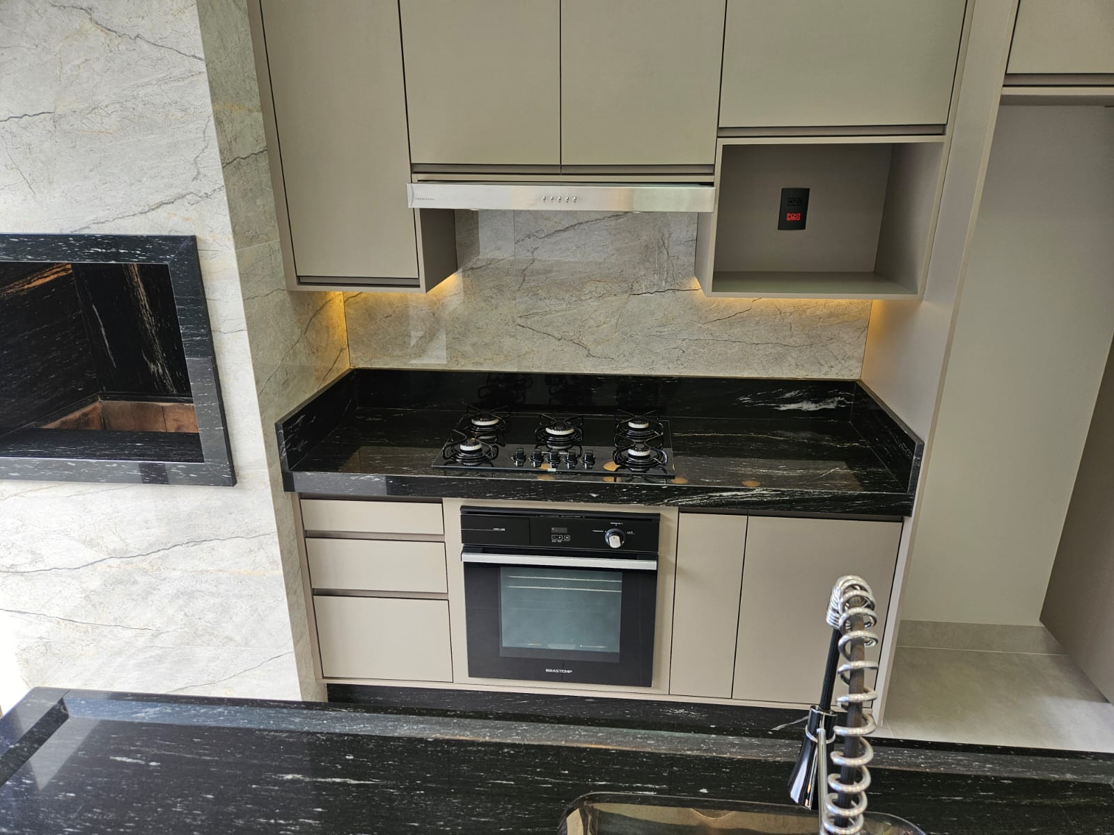 LINDA CASA NOVA NO JARDIM DO LAGO 3