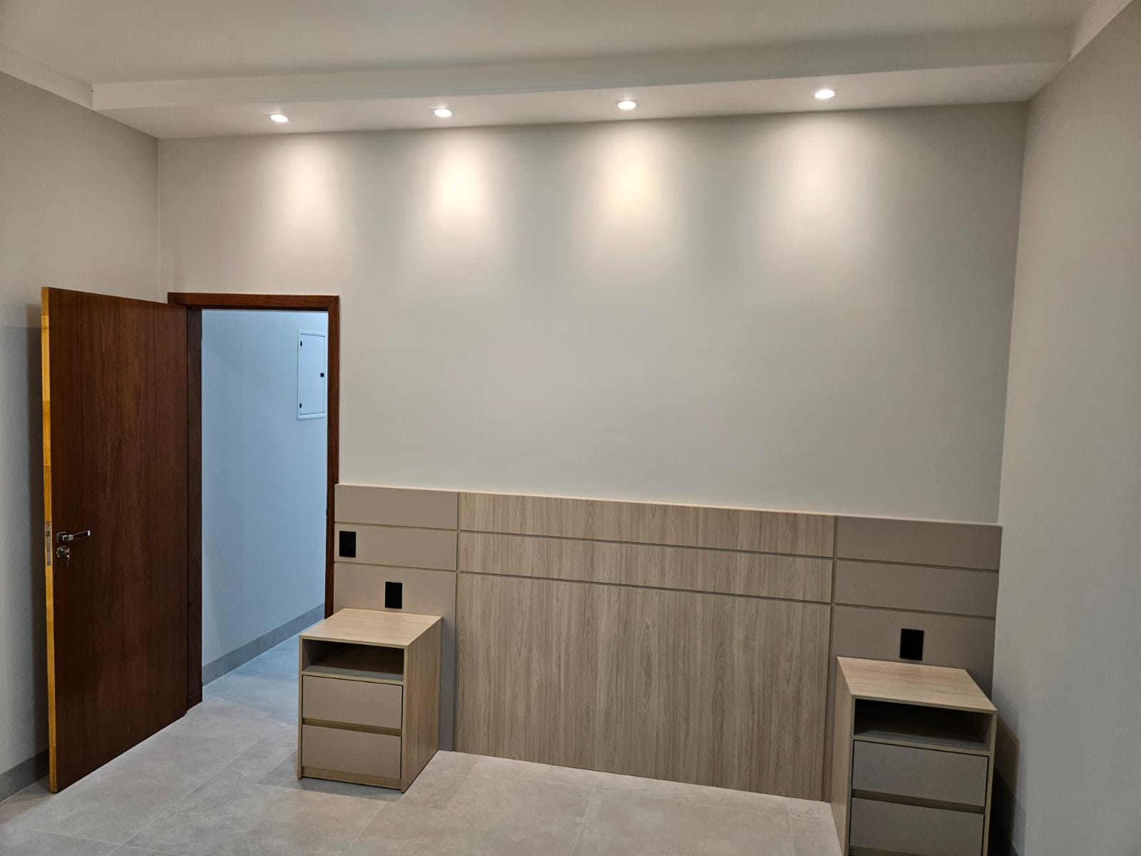 LINDA CASA NOVA NO JARDIM DO LAGO 3