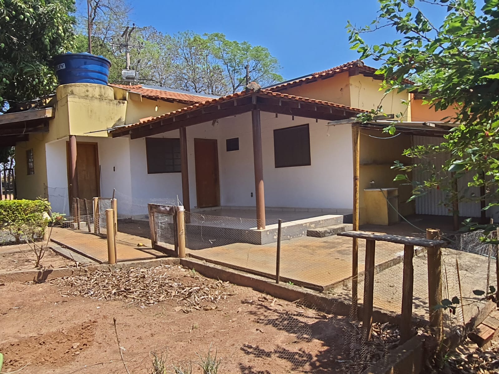 EXCELENTE RANCHO PROXIMO AO BELVEDERE