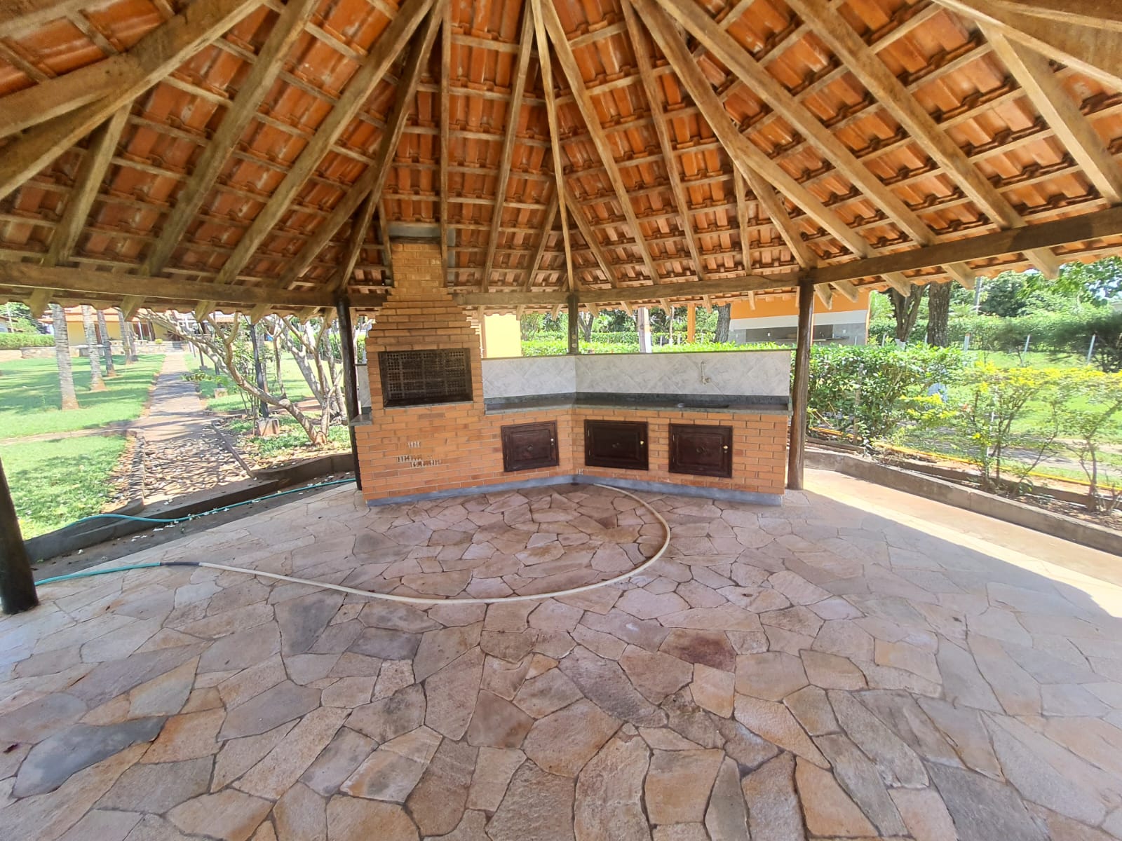 EXCELENTE RANCHO PROXIMO AO BELVEDERE