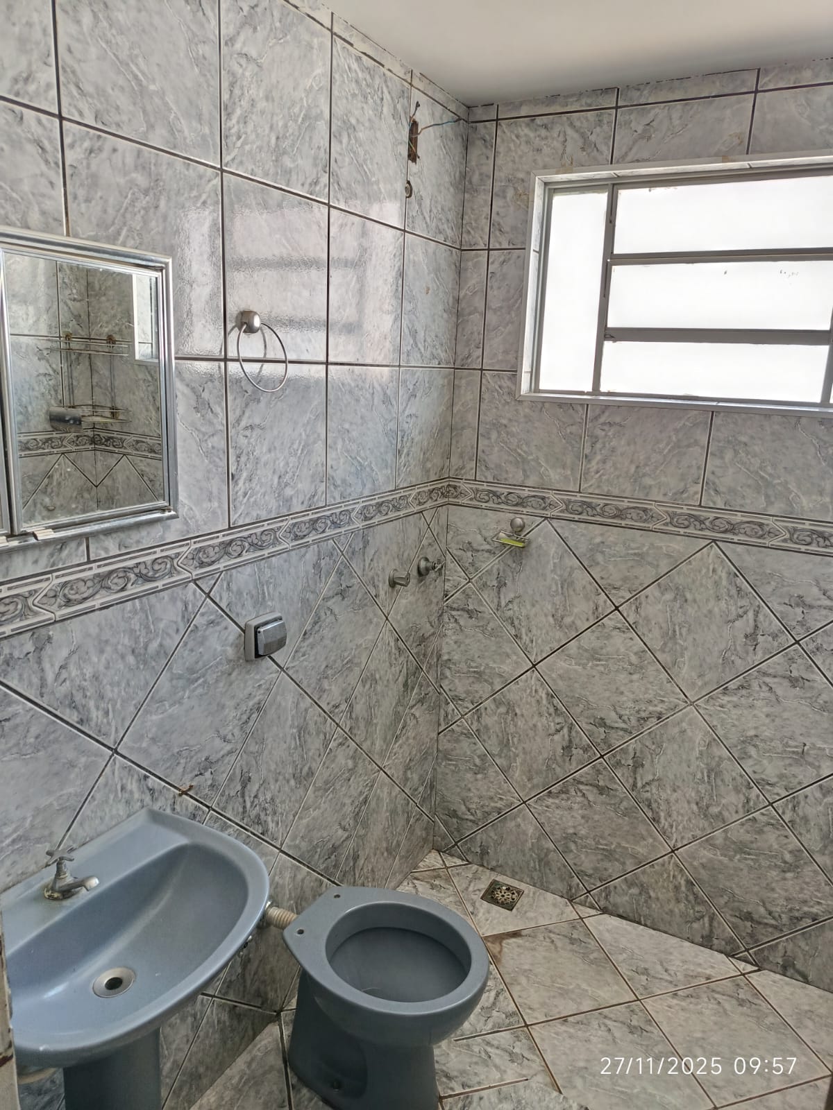 Rua das Primaveras, 79 - Conjunto Habitacional Sílvia Covas