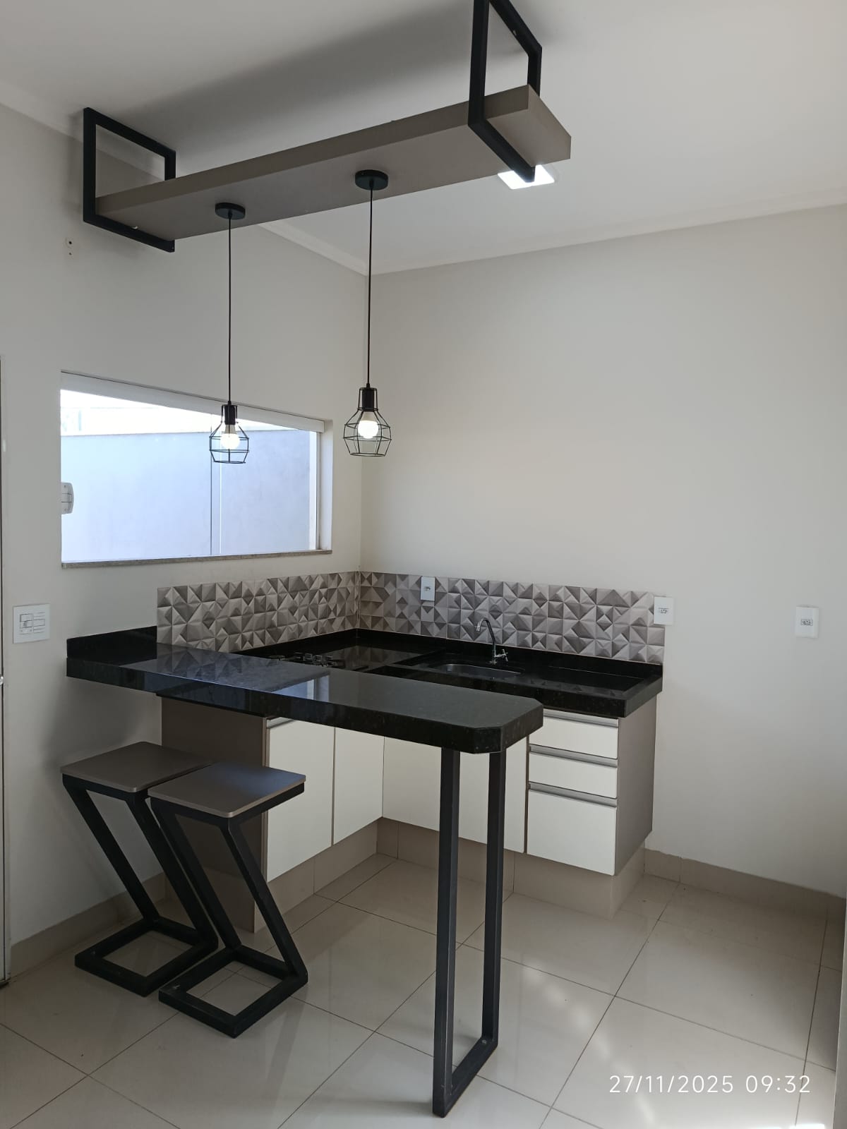 Avenida Antonio Aniceto, 127 - Jardim Aeroporto