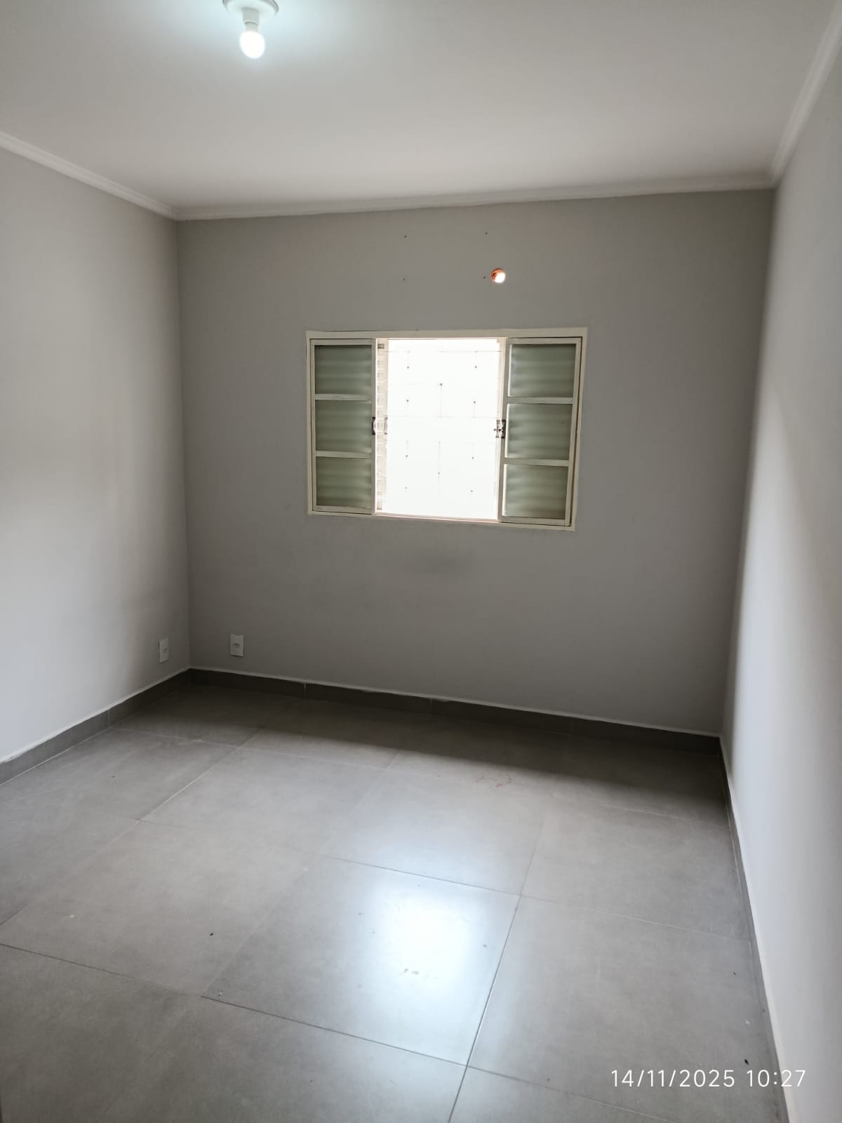 Avenida Alberto de Souza Nobre, 90 - Loteamento Residencial Alto das Brisas