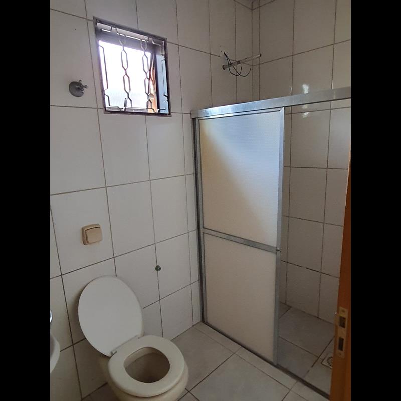 CASA DE ESQUINA NO CENTRO