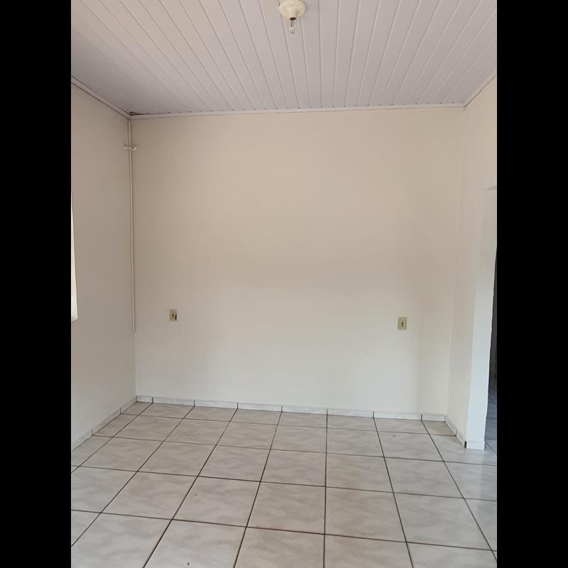 CASA DE ESQUINA NO CENTRO