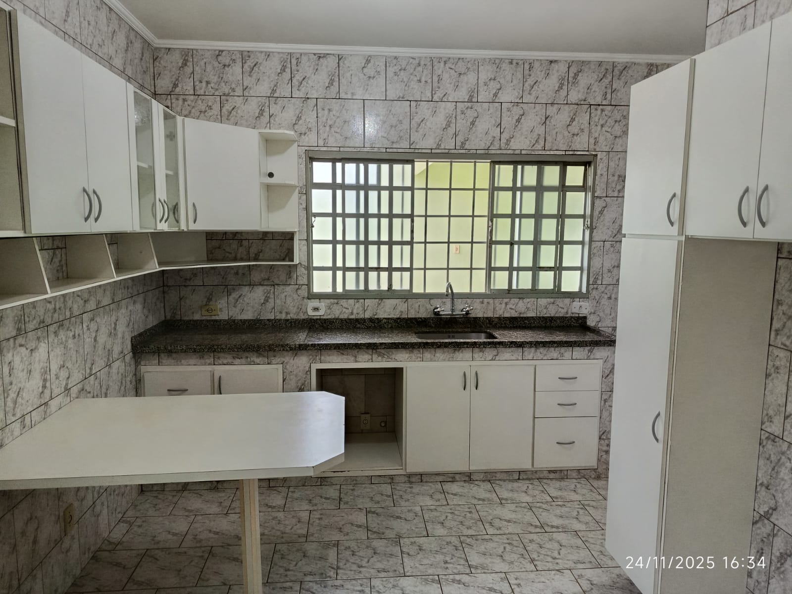 Avenida Sócrates Makrakis, 860 - Jardim del Rey