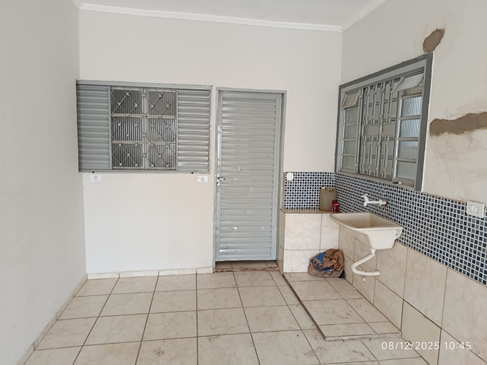 Rua Luiz Marcato, 99 - Residencial Jardim do Lago