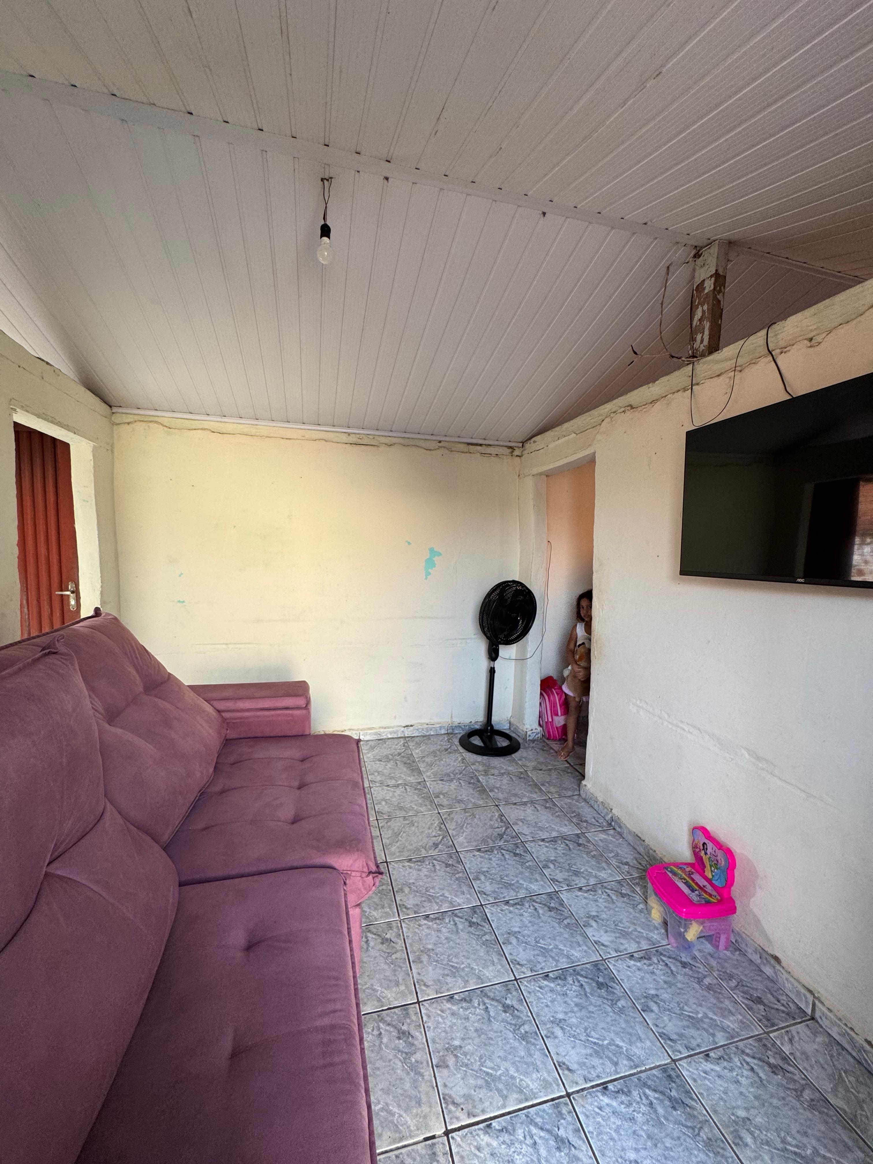 DUAS CASAS NO MESMO TERRENO NO JARDIM SANTO ANTÔNIO