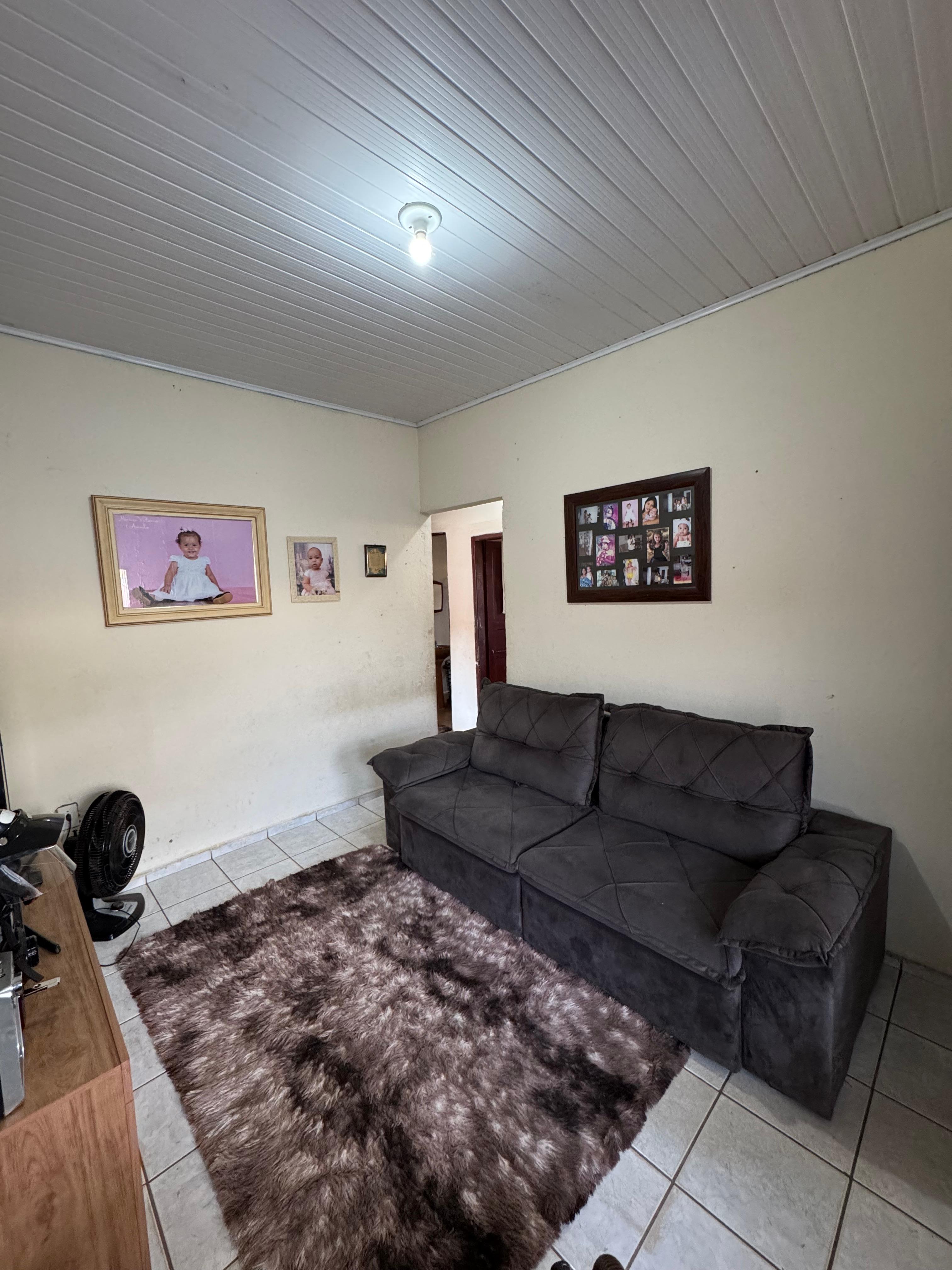 DUAS CASAS NO MESMO TERRENO NO JARDIM SANTO ANTÔNIO