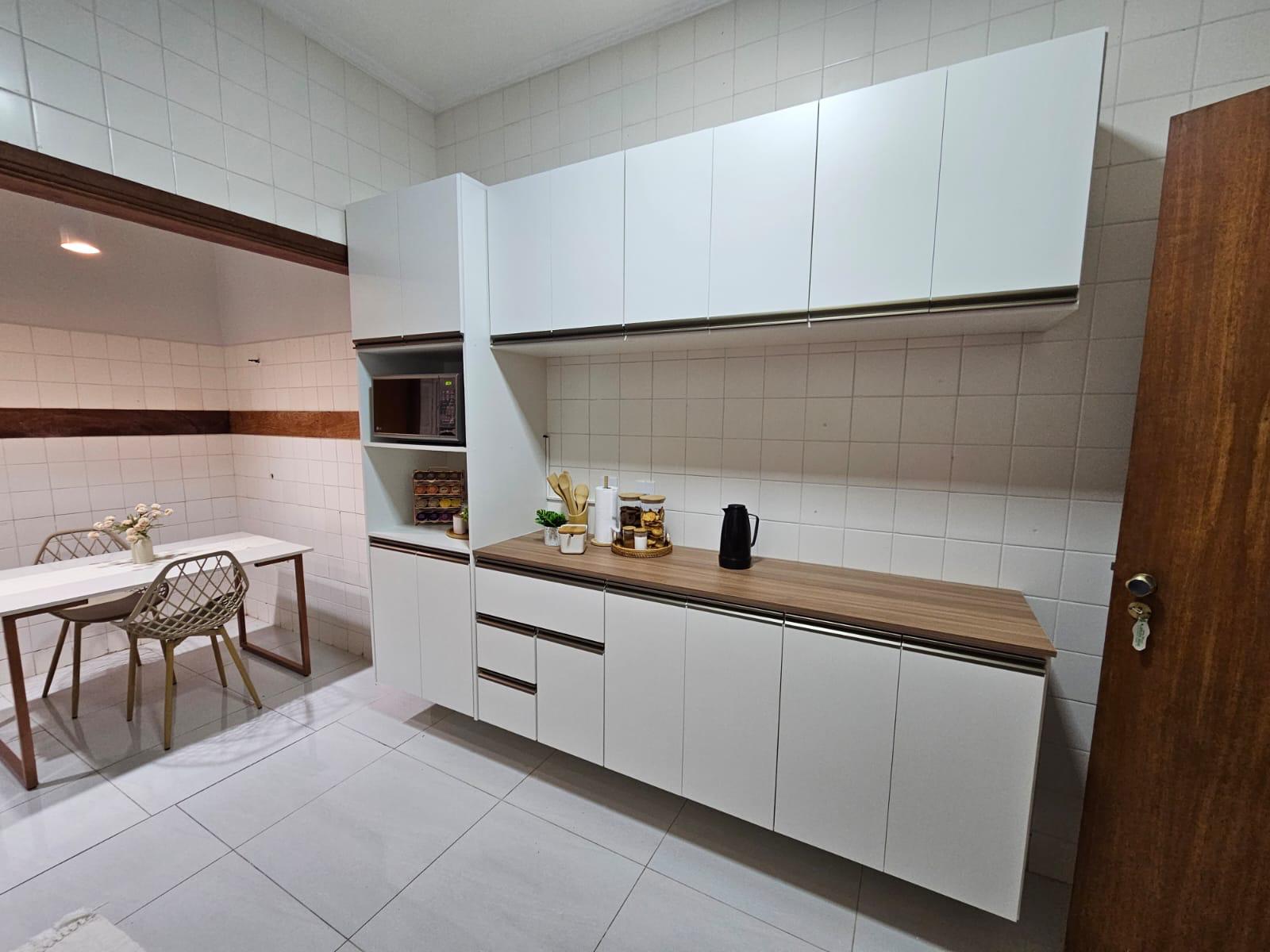 ÓTIMA CASA COM PISCINA NO VILLAGE REGINA 