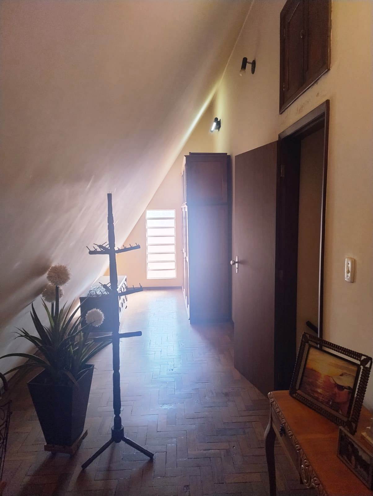 LINDO IMÓVEL TIPO CHALÉ NO BAIRRO EDEJAMA