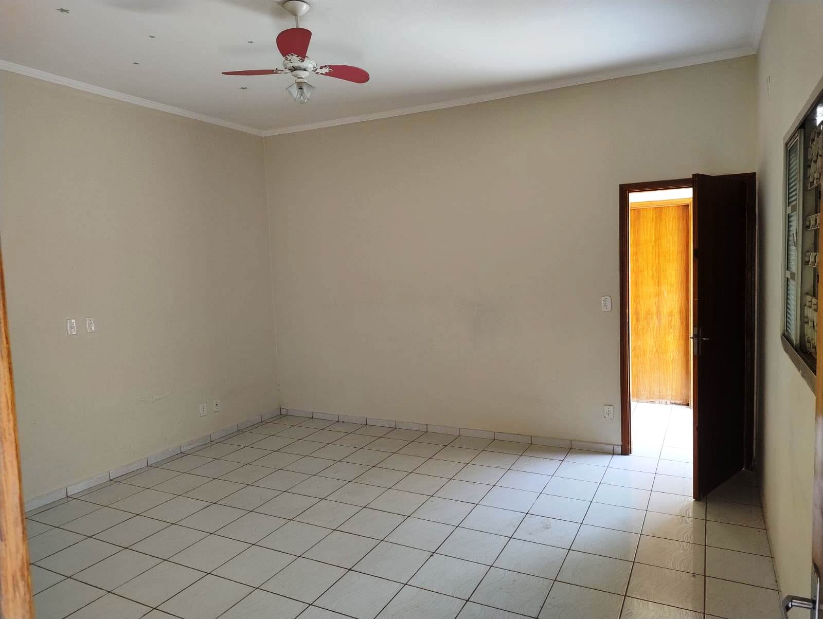 ÓTIMA LOCALIZAÇÃO