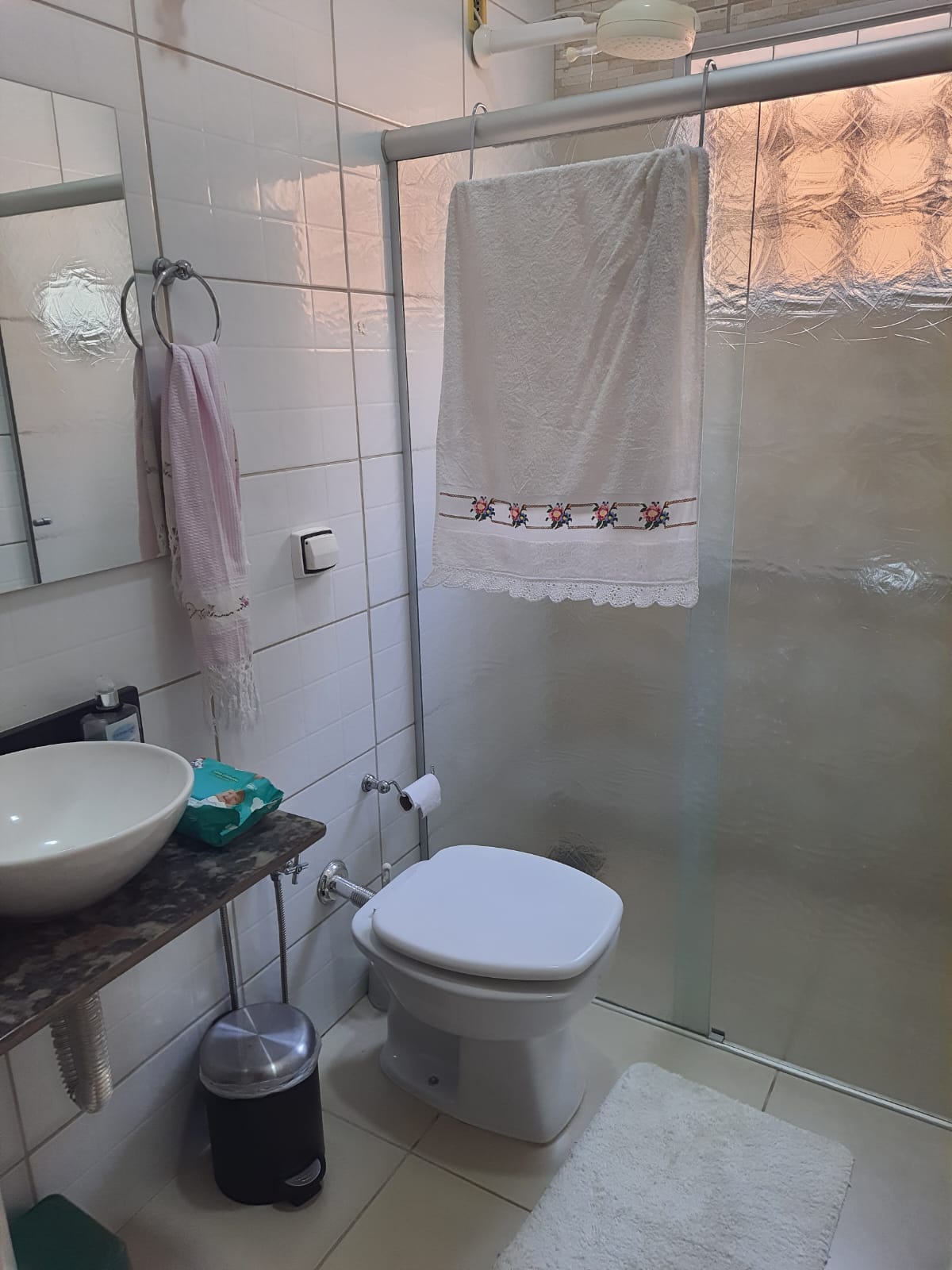 ÓTIMA CASA COM PISCINA AQUECIDA NO JD DO LAGO 2