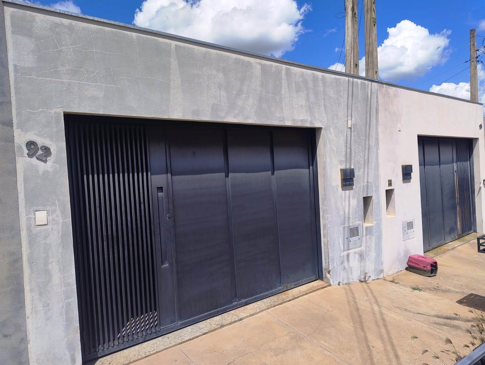 DUAS CASA GEMINADA NA VILA FÁTIMA 