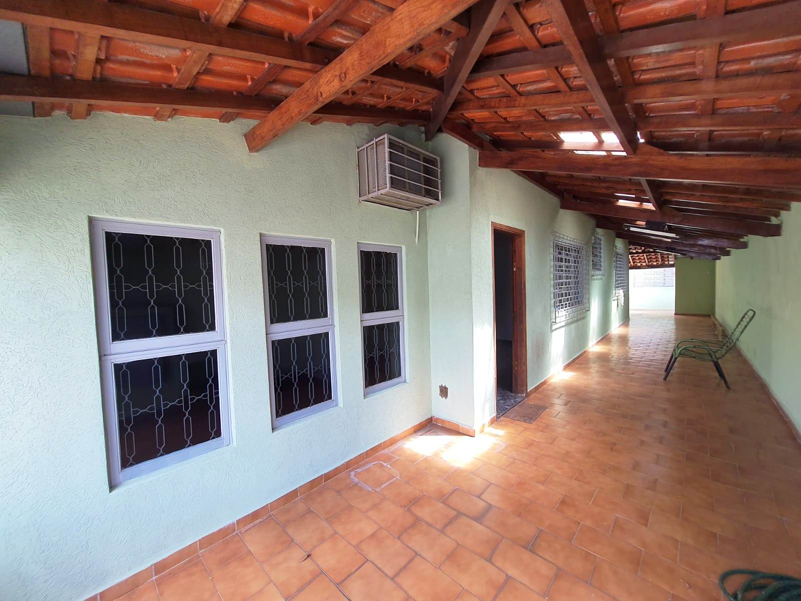 ÓTIMA CASA NO CENTRO