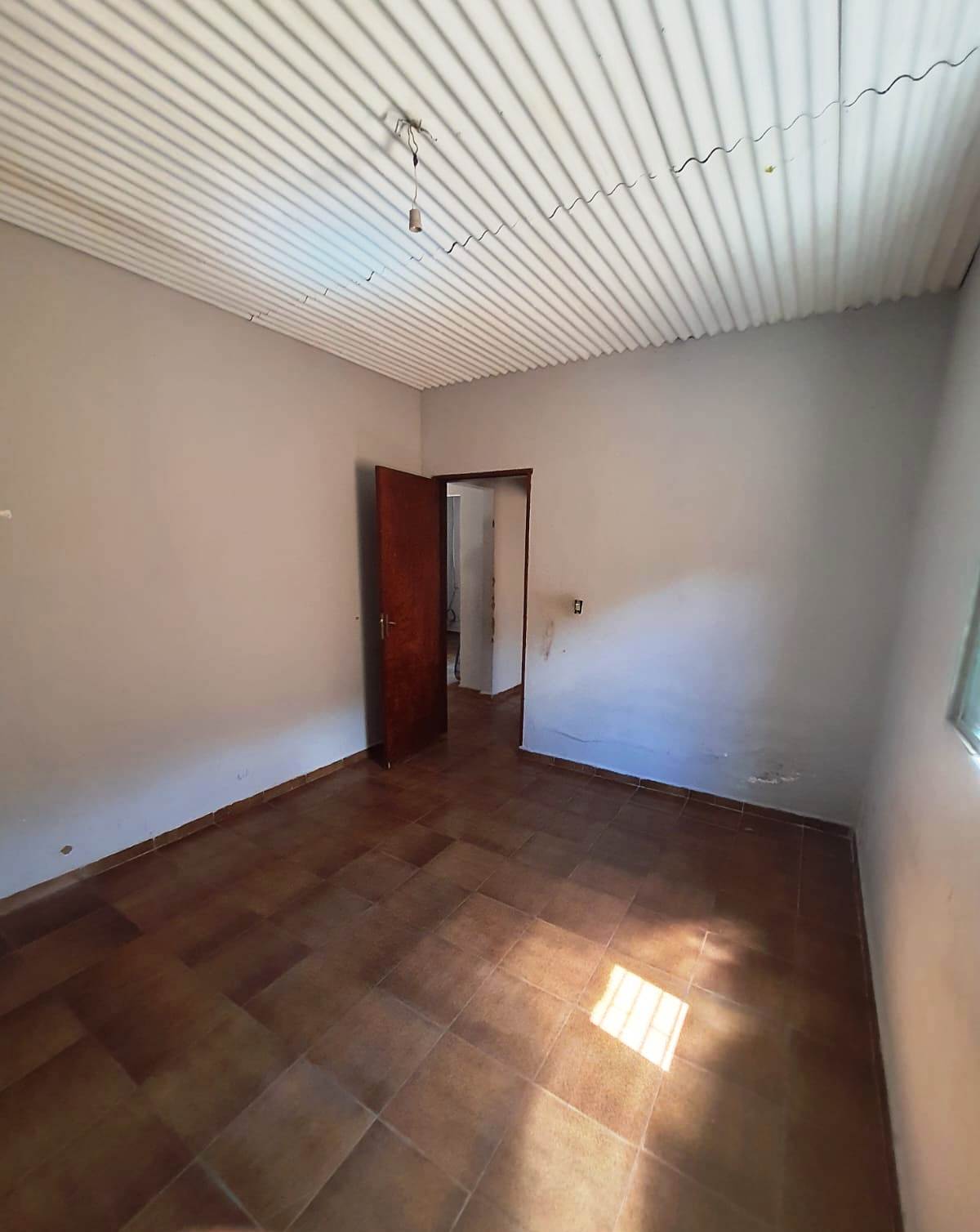 CASA COM EDICULA NO CIDADE JARDIM 