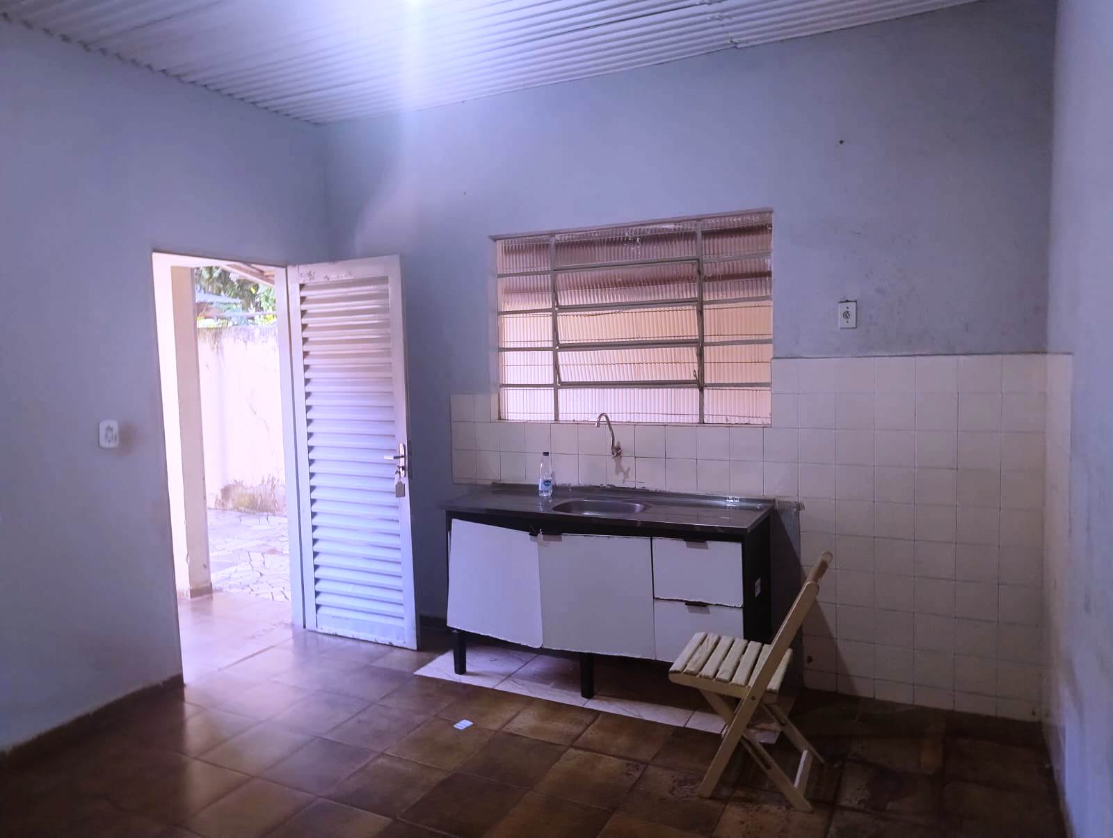 CASA COM EDICULA NO CIDADE JARDIM 