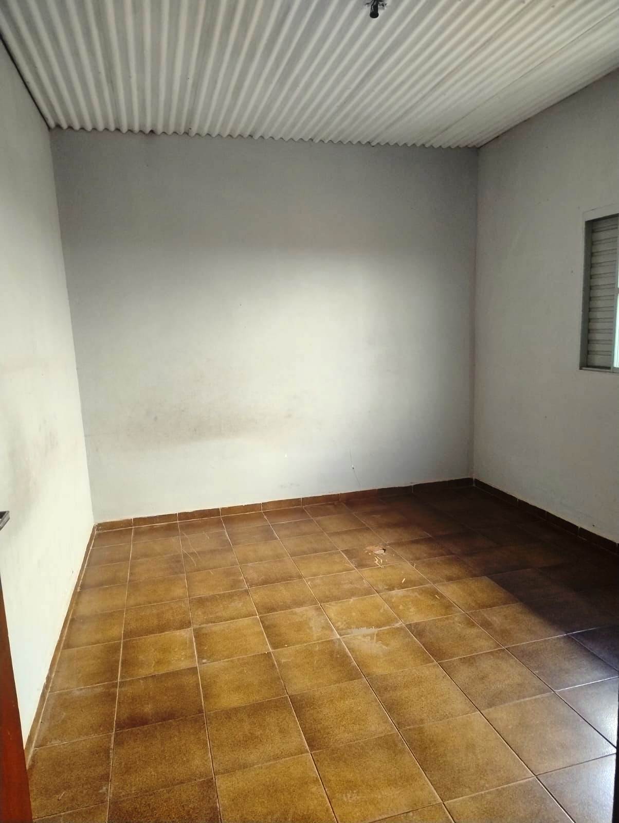 CASA COM EDICULA NO CIDADE JARDIM 