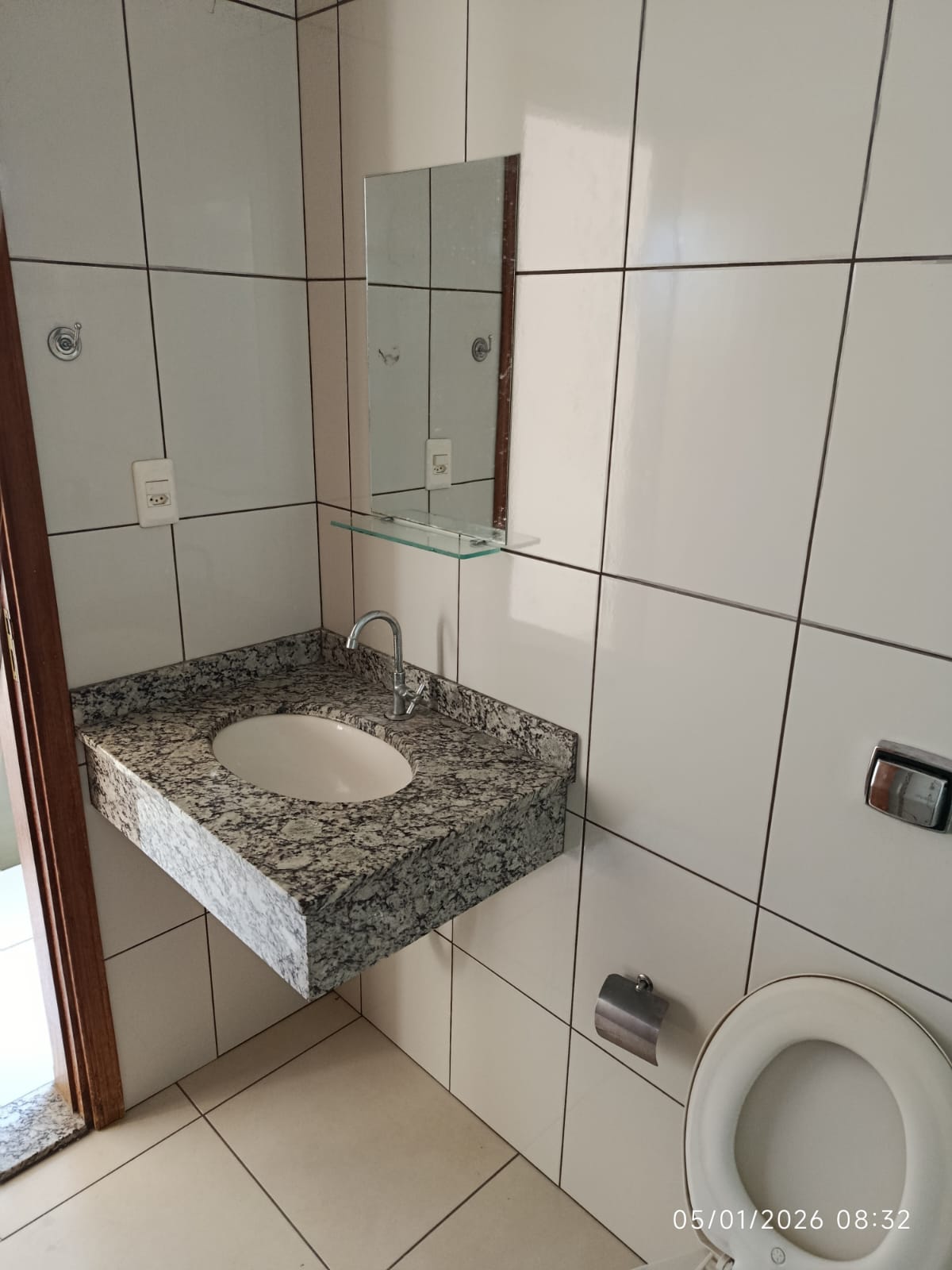 Rua Guaporé, 240 - Vila América