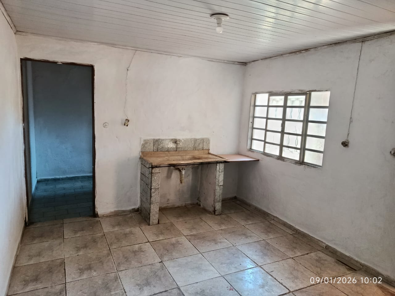 DUAS CASAS NO MESMO TERRENO JARDIM ELDORADO.