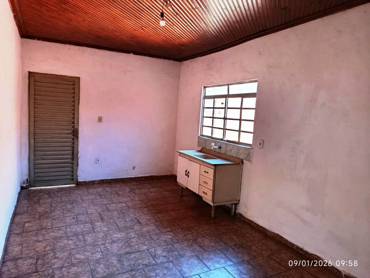 DUAS CASAS NO MESMO TERRENO JARDIM ELDORADO.