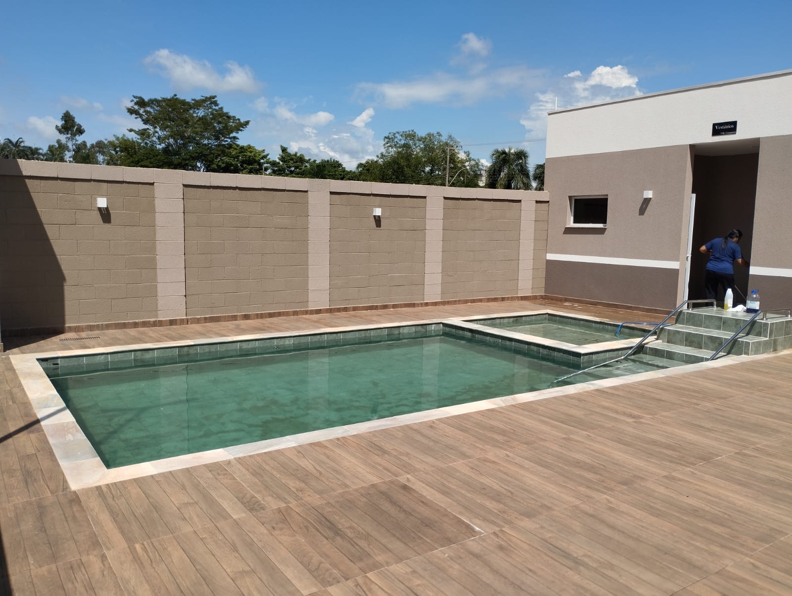 DOIS APARTAMENTOS NOVOS NO VILLE CONQUISTTÀ