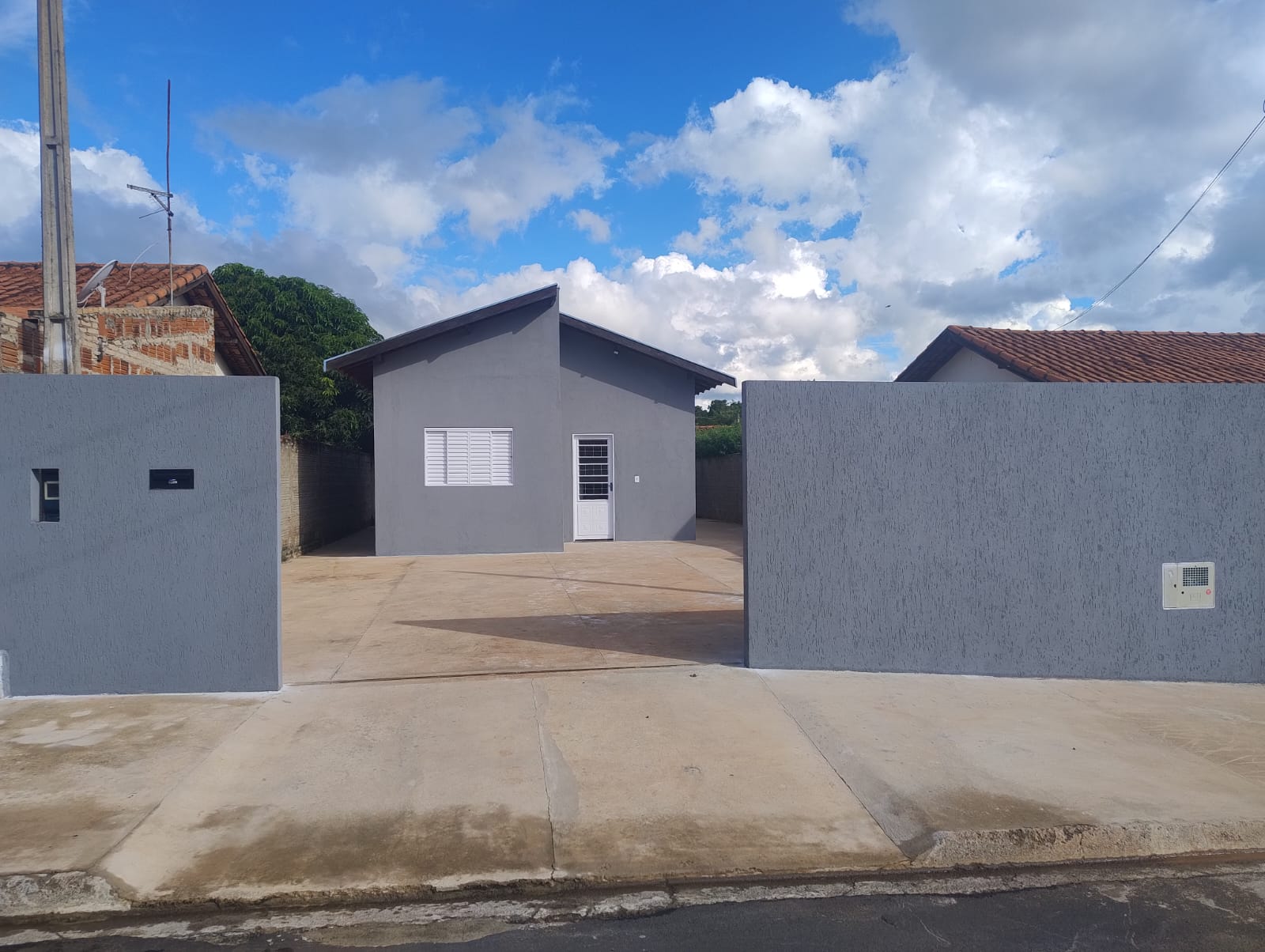 CASA NOVA NO RESIDENCIAL GUALTER MONTEIRO