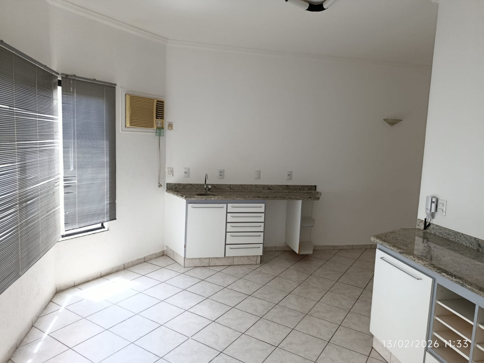 Rua Manoel Mariano, 131 - Village Regina