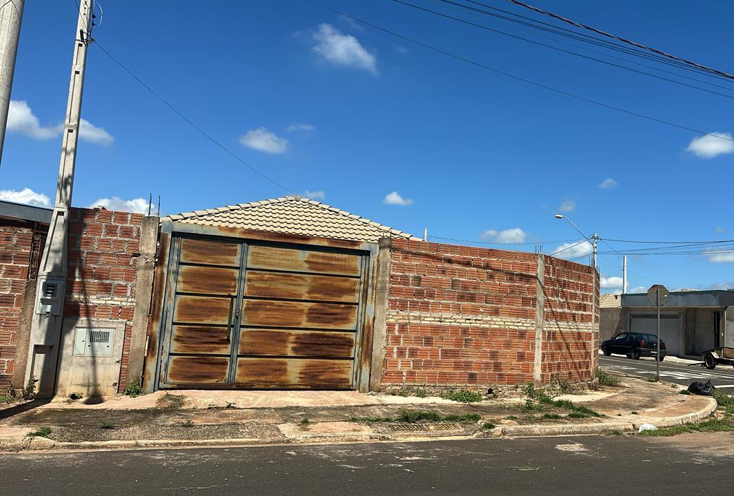 ÓTIMA CASA DE ESQUINA NO JOSE ANTONIO SACOMANI