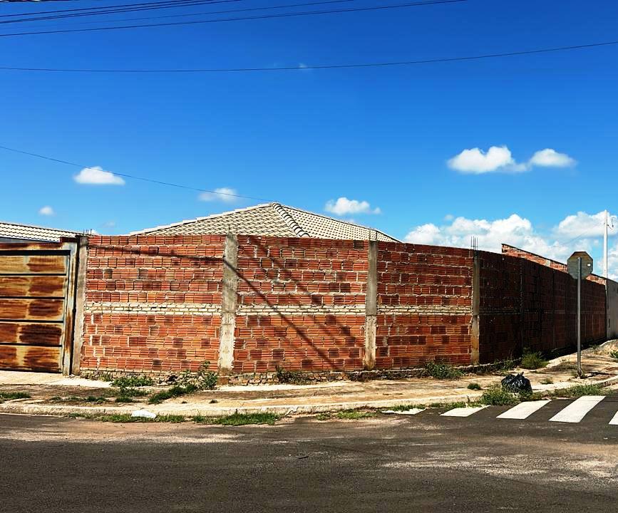 ÓTIMA CASA DE ESQUINA NO JOSE ANTONIO SACOMANI