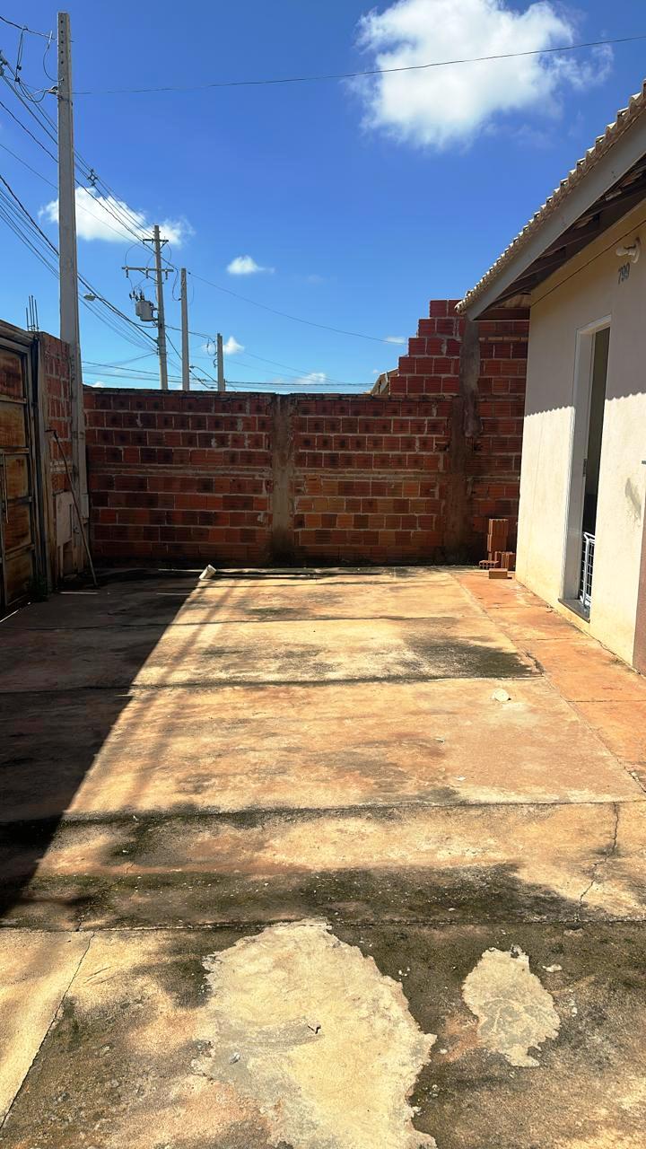 ÓTIMA CASA DE ESQUINA NO JOSE ANTONIO SACOMANI