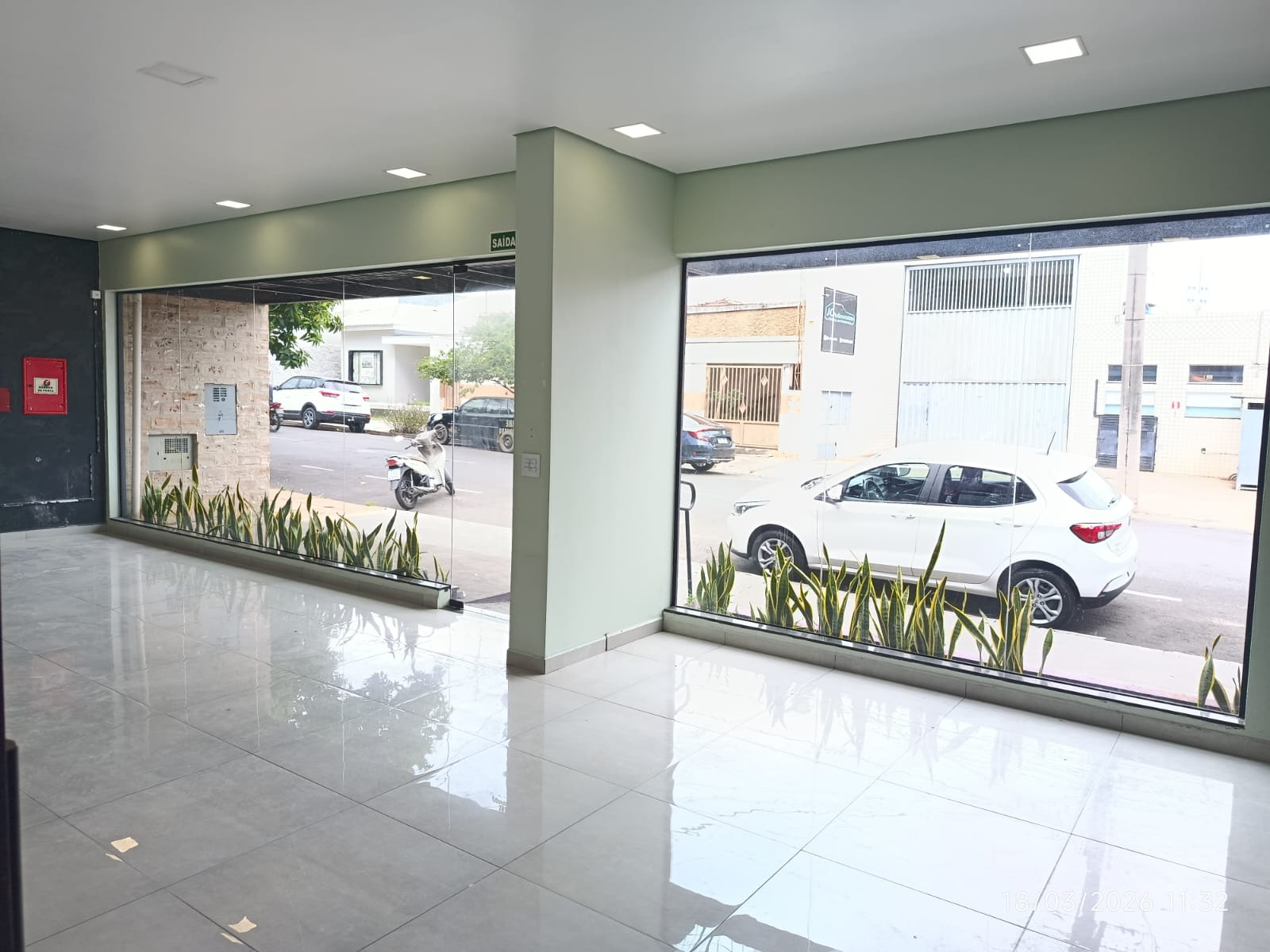 Avenida Fernando Ribeiro de Barros, 229 - Centro