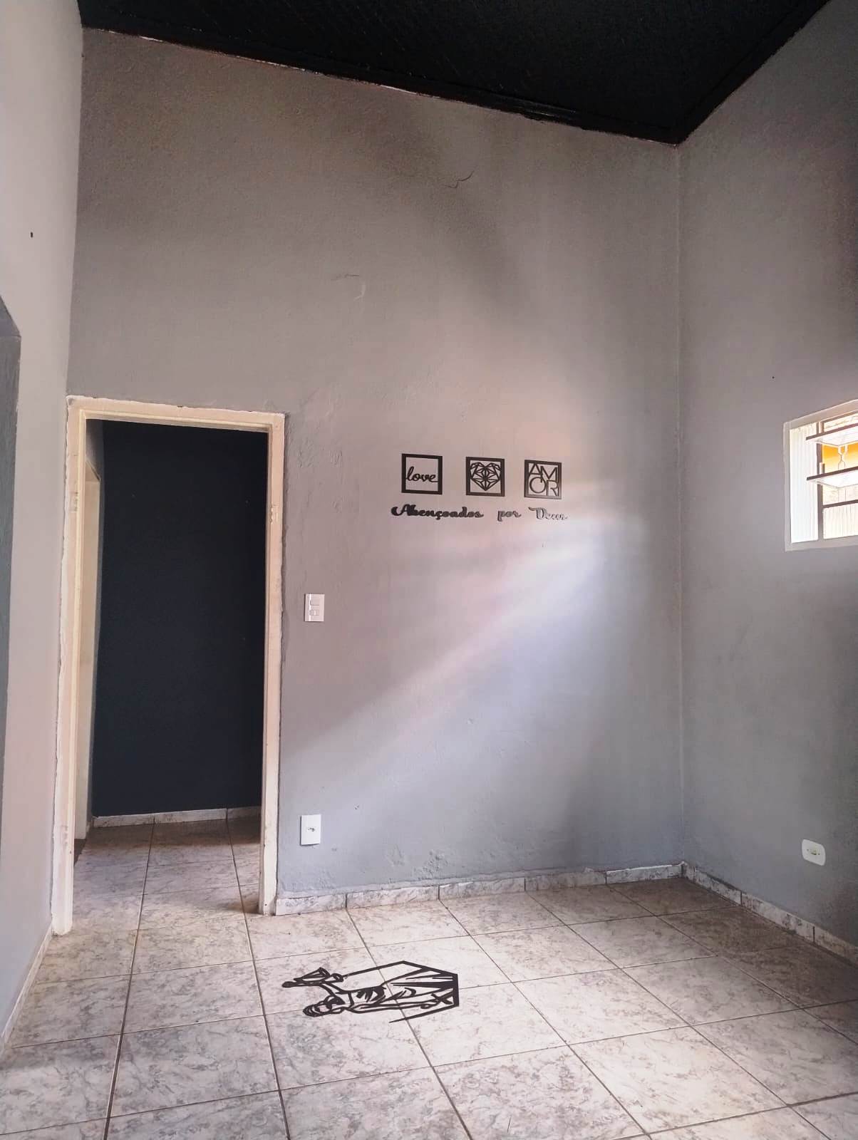 IMÓVEL COMERCIAL COM EDICULA NOS FUNDOS