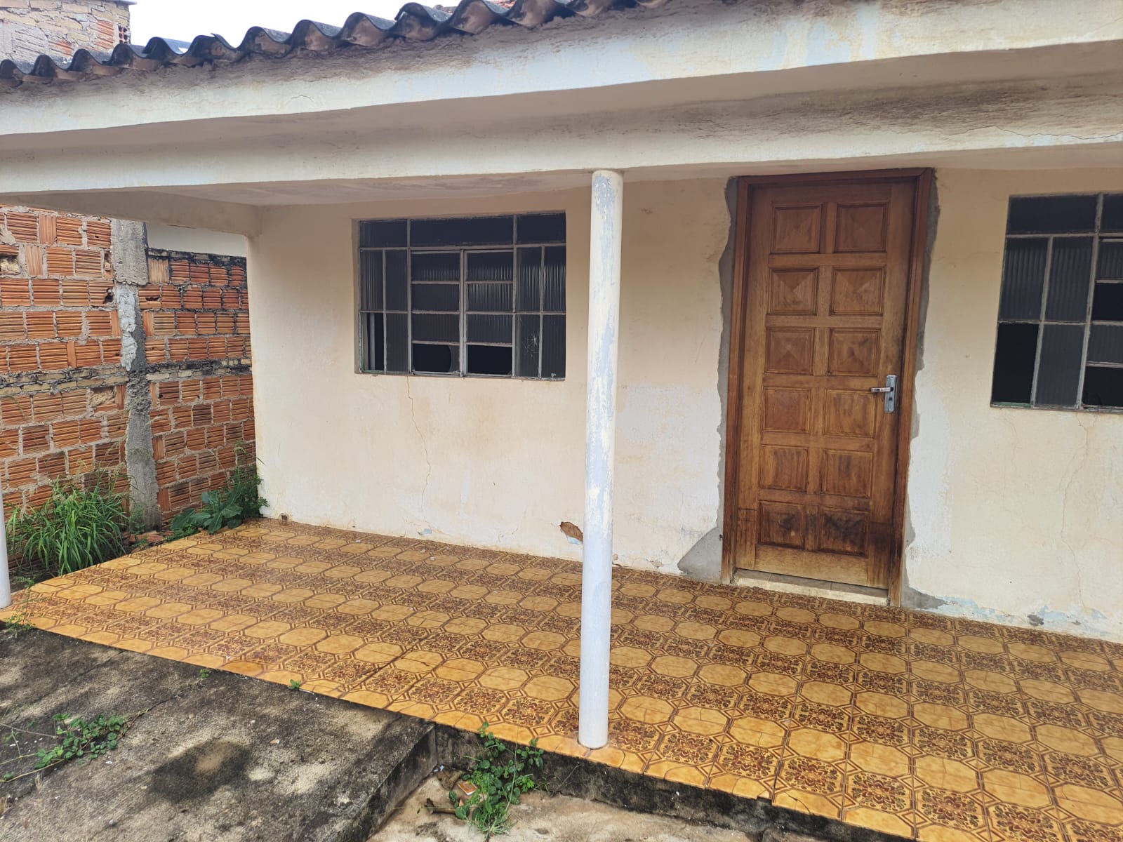 CASA COM ÓTIMA LOCALIZAÇÃO DA VILA FÁTIMA 