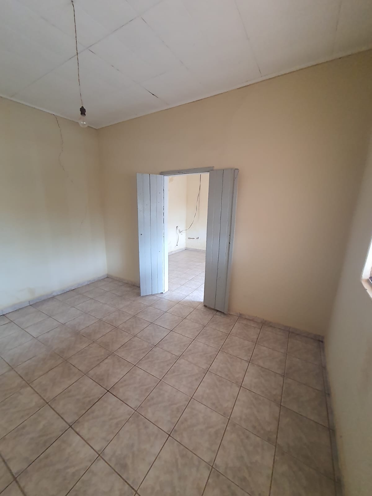 CASA COM ÓTIMA LOCALIZAÇÃO DA VILA FÁTIMA 