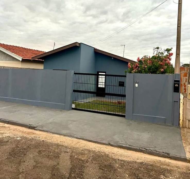 ÓTIMA CASA NO BAIRRO SANTA TEREZINHA
