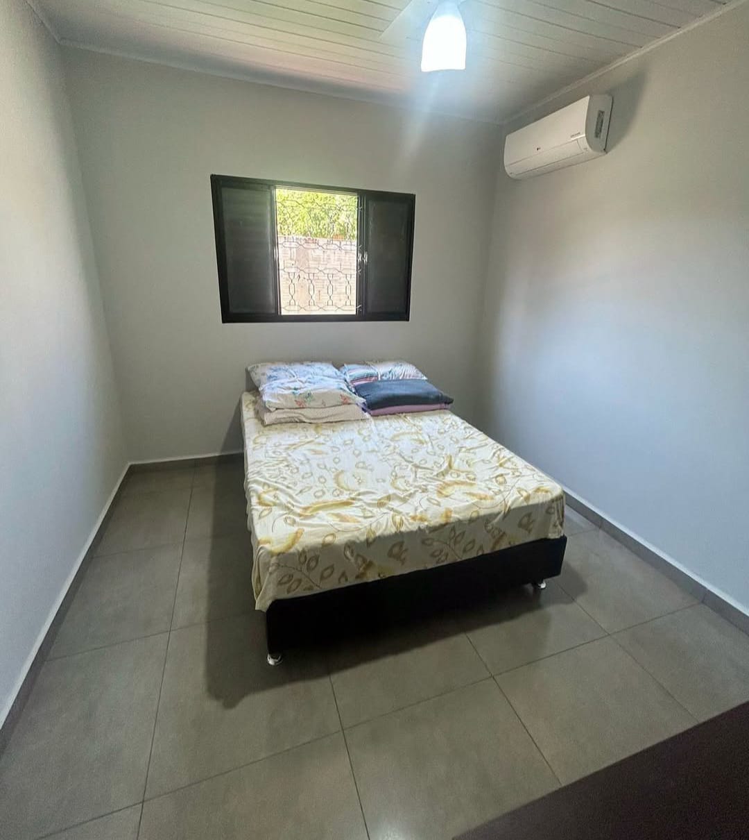 ÓTIMA CASA NO BAIRRO SANTA TEREZINHA