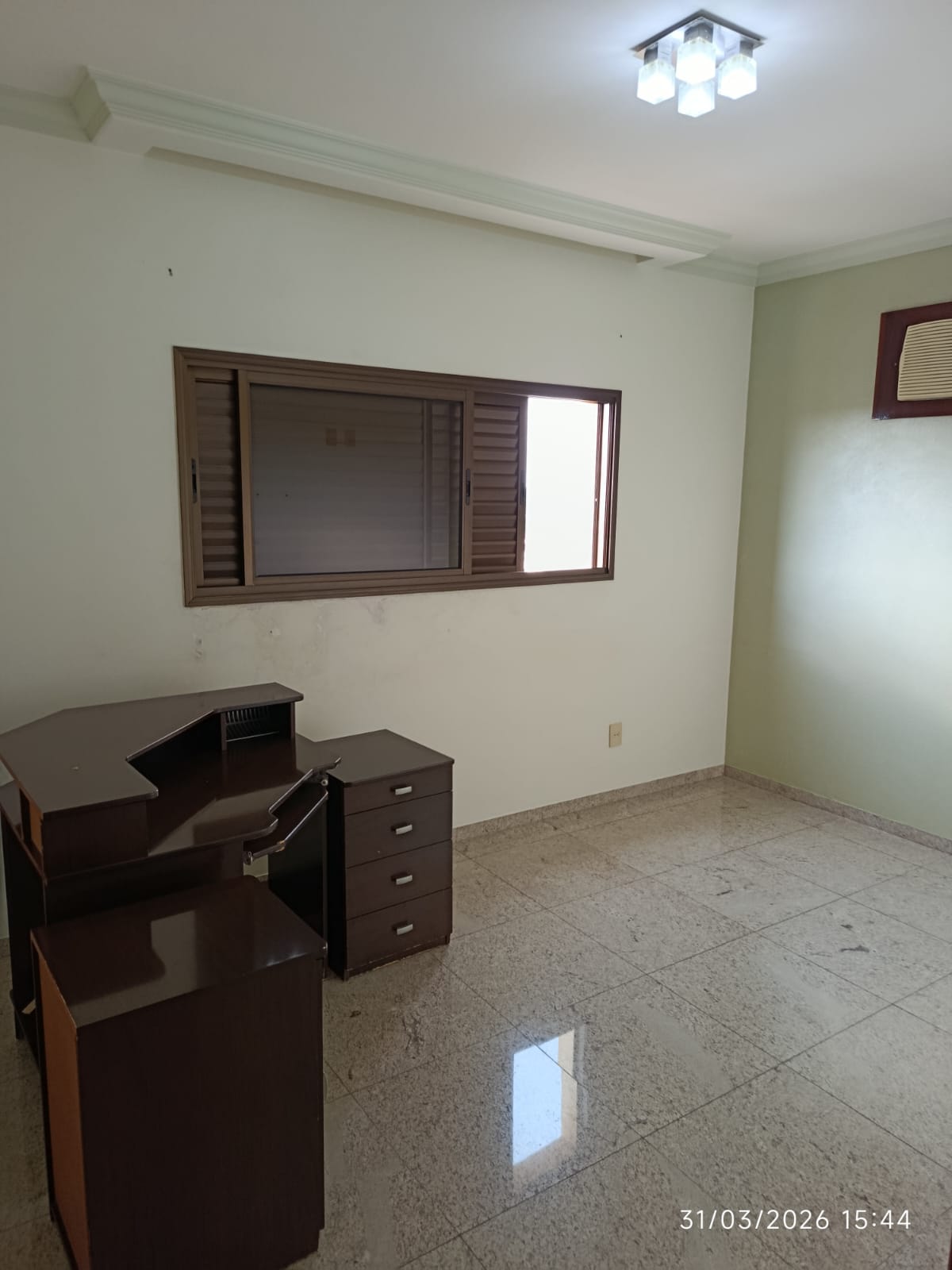 Praça Doutor Carlos Sampaio,45 - Apto 51, 5° Andar - Centro