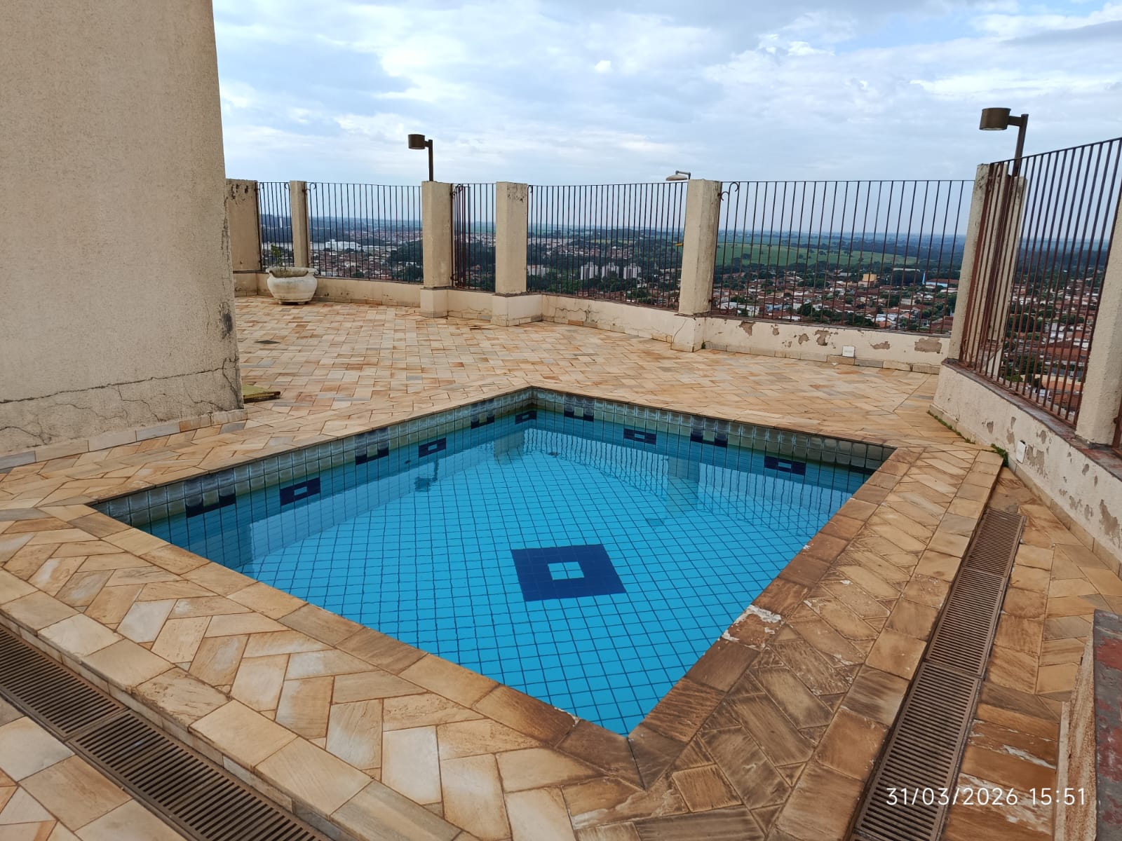 Praça Doutor Carlos Sampaio,45 - Apto 51, 5° Andar - Centro