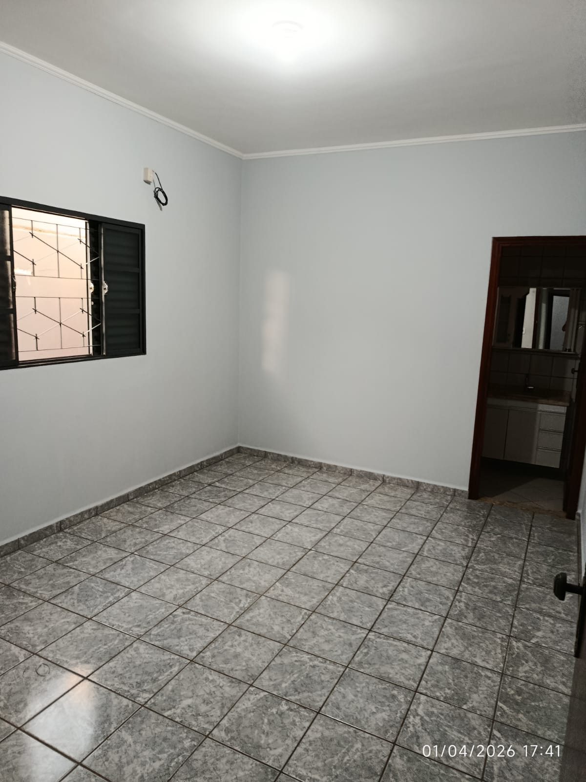 Avenida Mário Bis, 31 - Loteamento Residencial Alto das Brisas