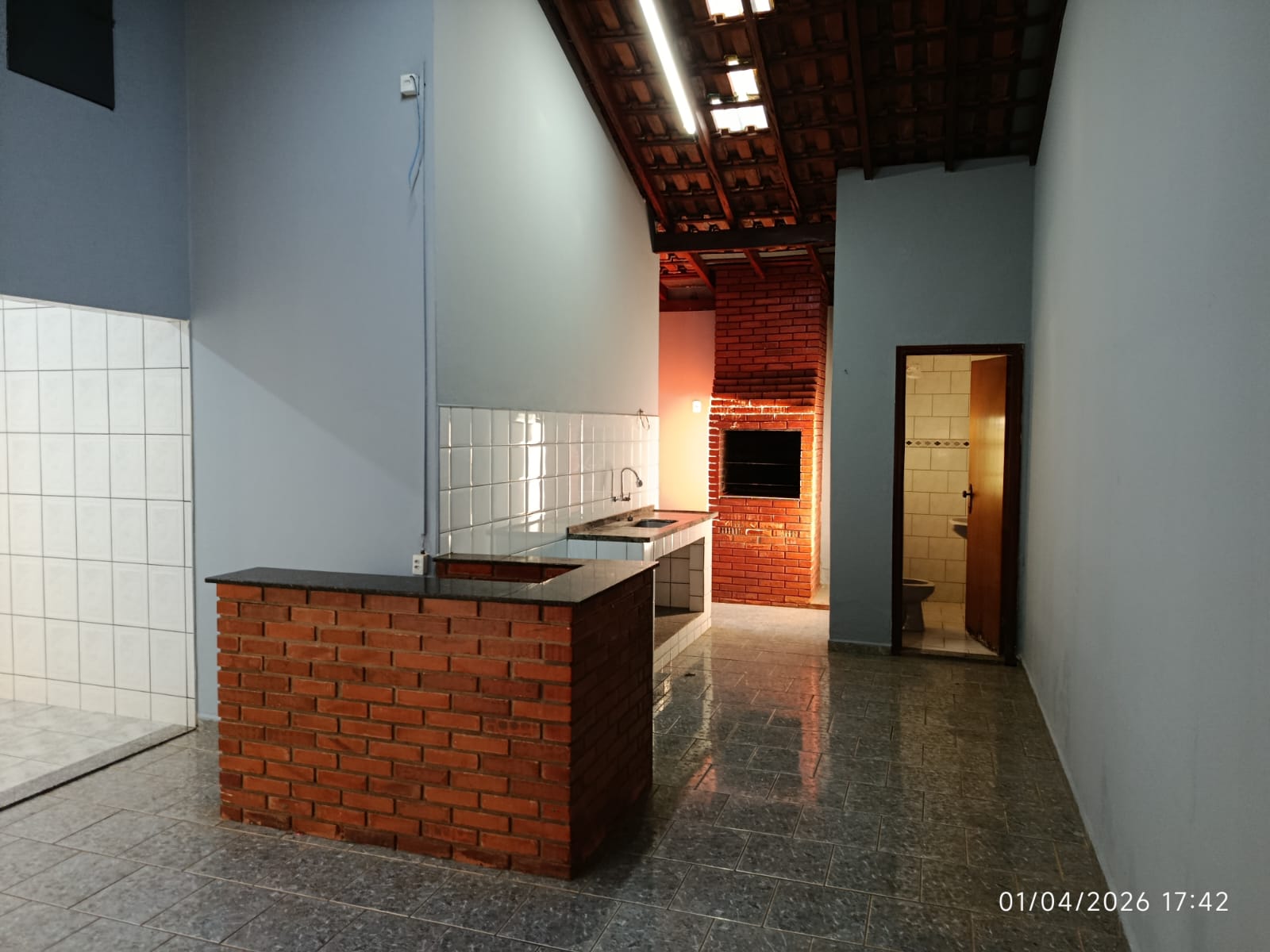Avenida Mário Bis, 31 - Loteamento Residencial Alto das Brisas
