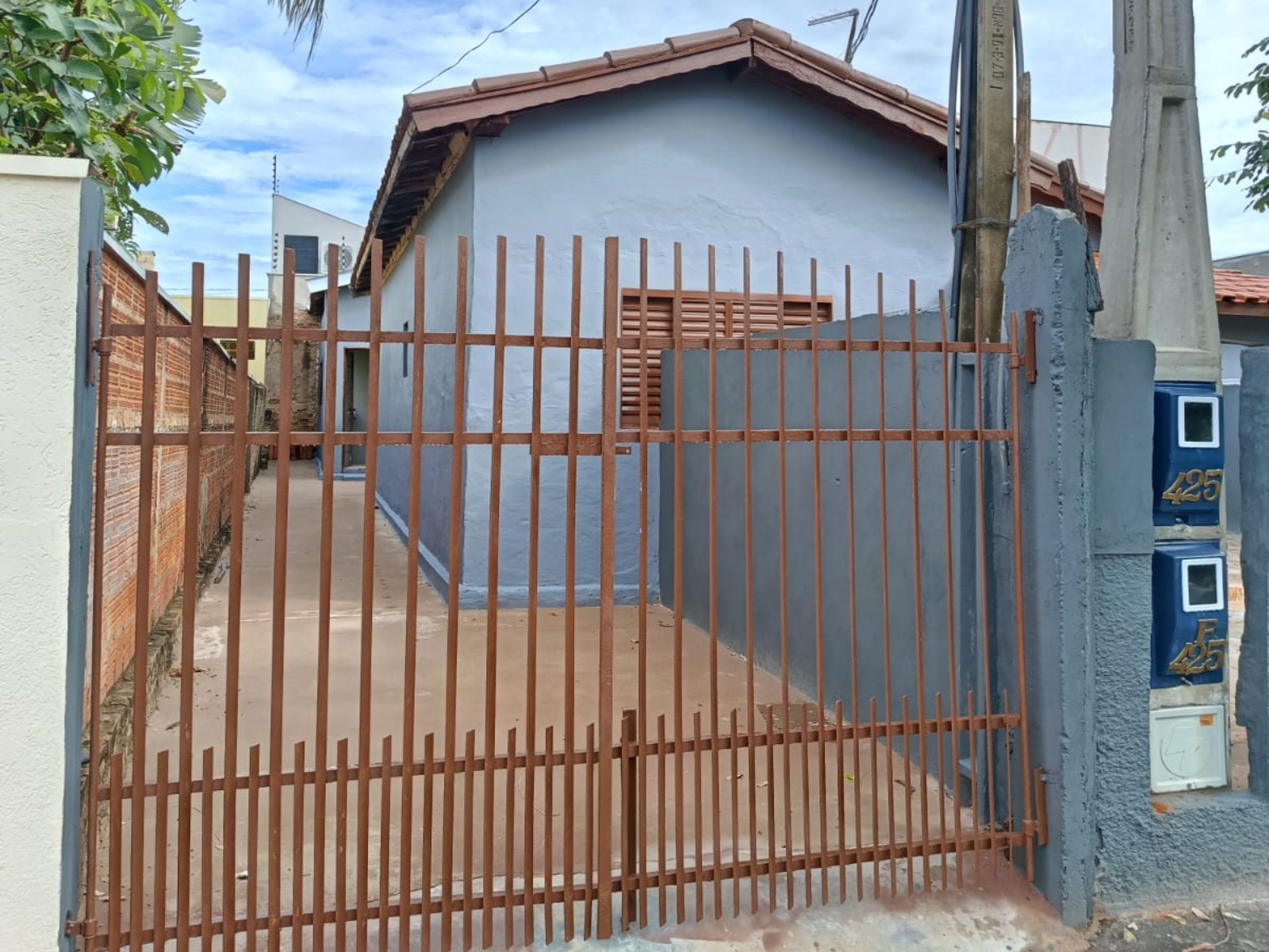 Avenida Leblon, 425 Fundos - Jardim Guanabara