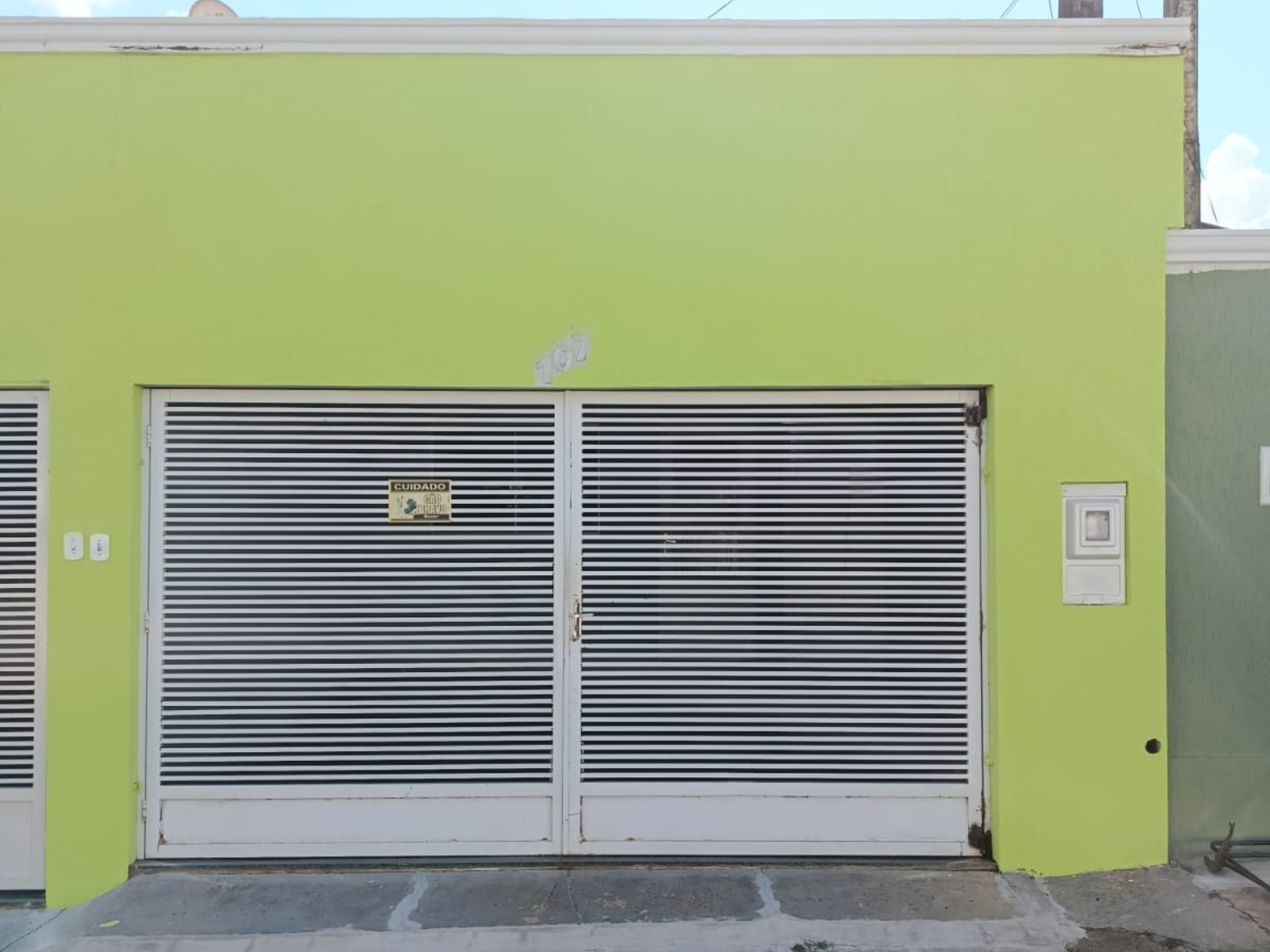 Rua Alípio Lopes das Neves, 107 - Residencial Jardim Tropical