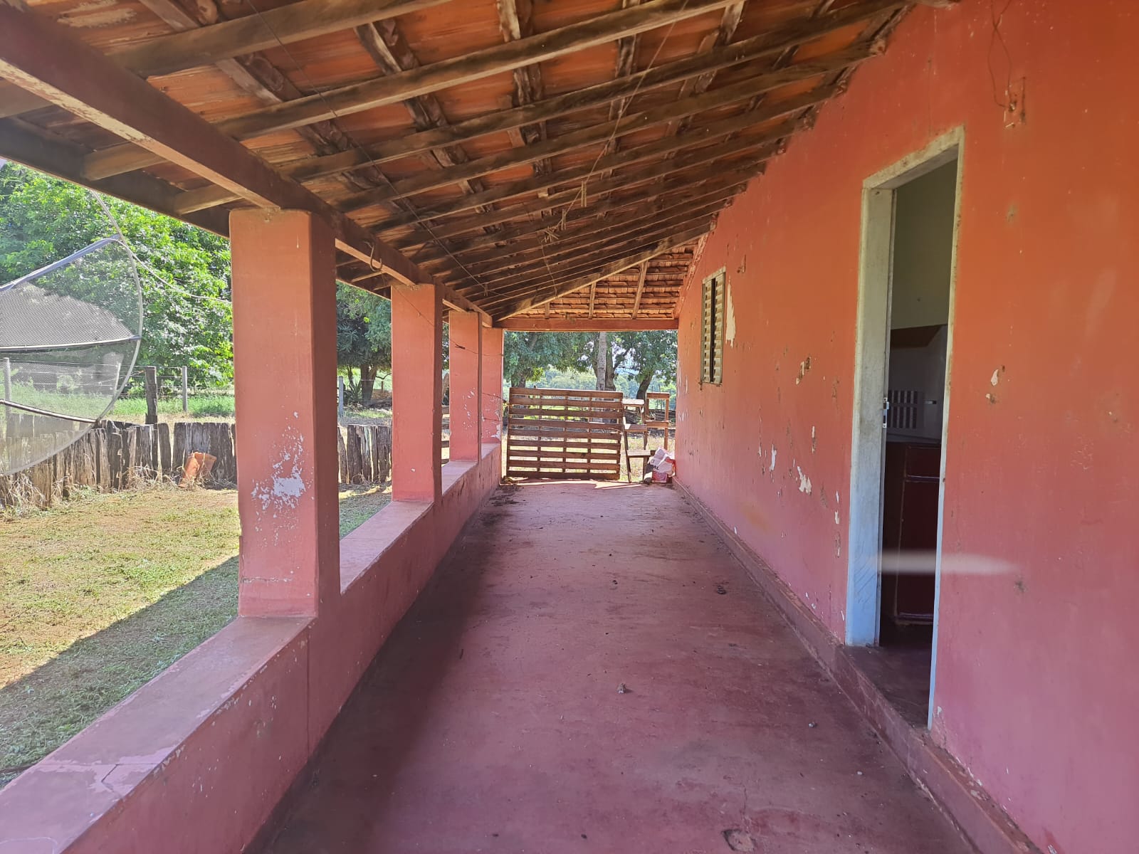 SITIO NO CÓRREGO DOS PINTOS COM ACESSO AO RIO LAJEADO.