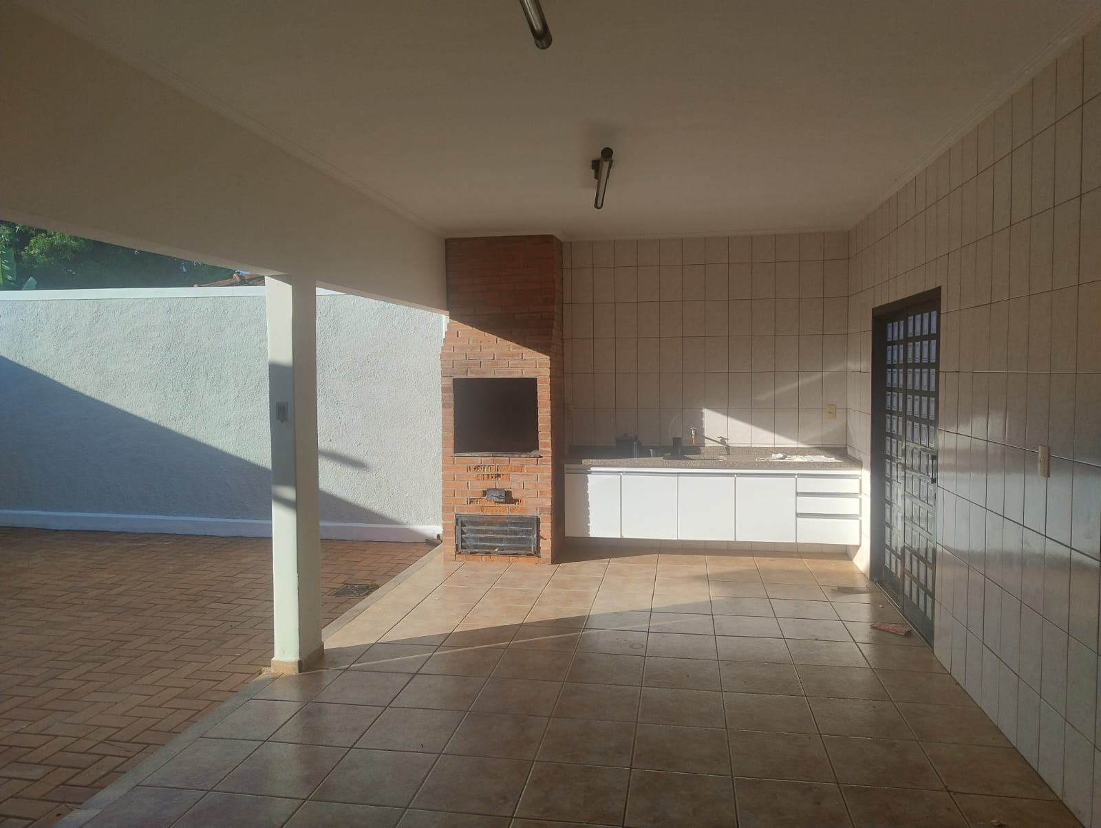 EXCELENTE CASA NA VILA FÁTIMA