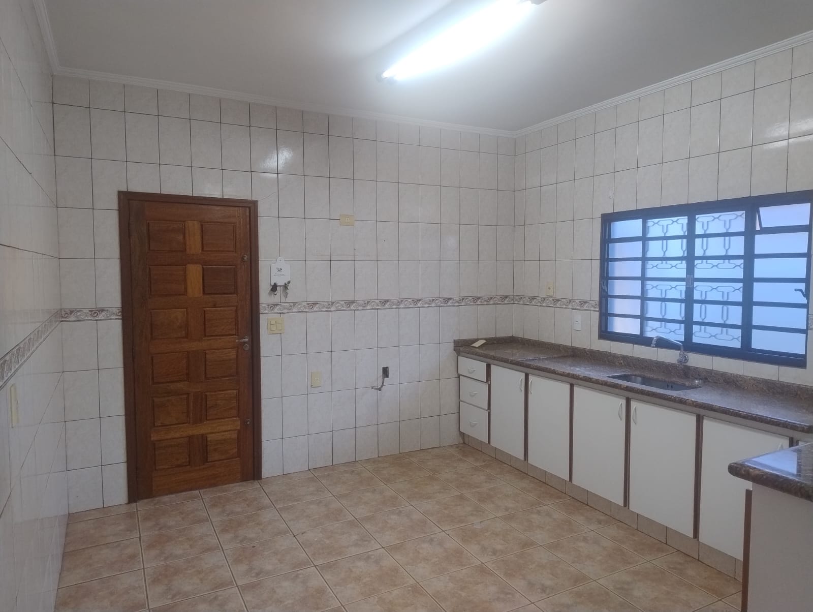 EXCELENTE CASA NA VILA FÁTIMA